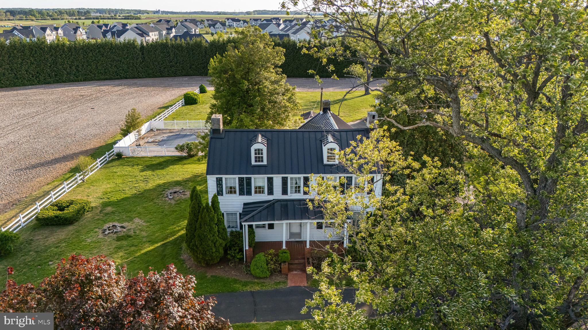 ESTATES AT ST ANNE - Residential