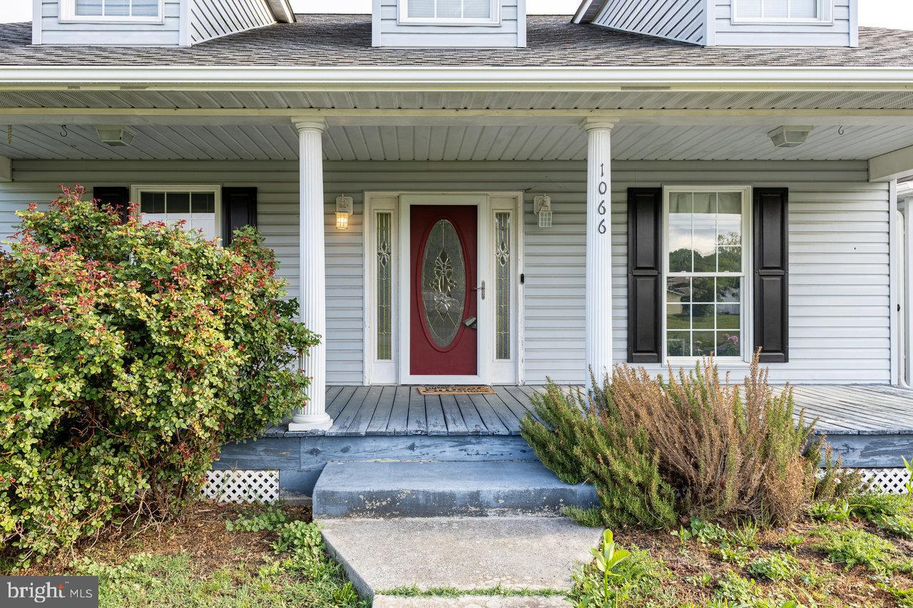 1066 HONEYVILLE ROAD