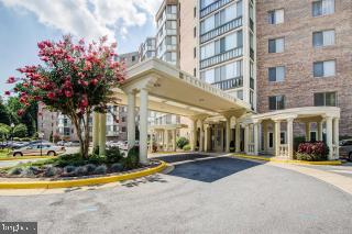 LEISURE WORLD - Residential