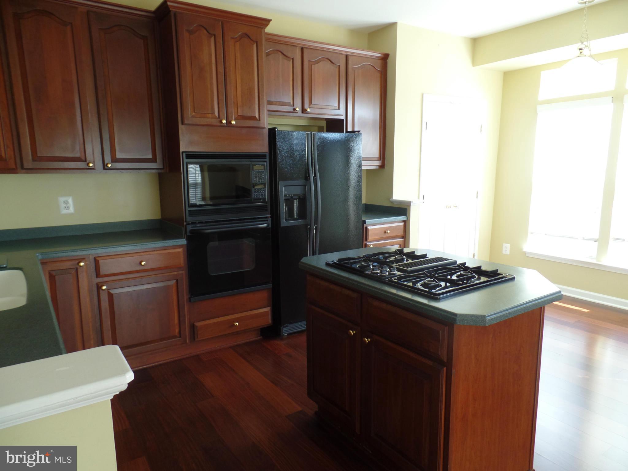 OLD TOWN GREENS - Residential Lease