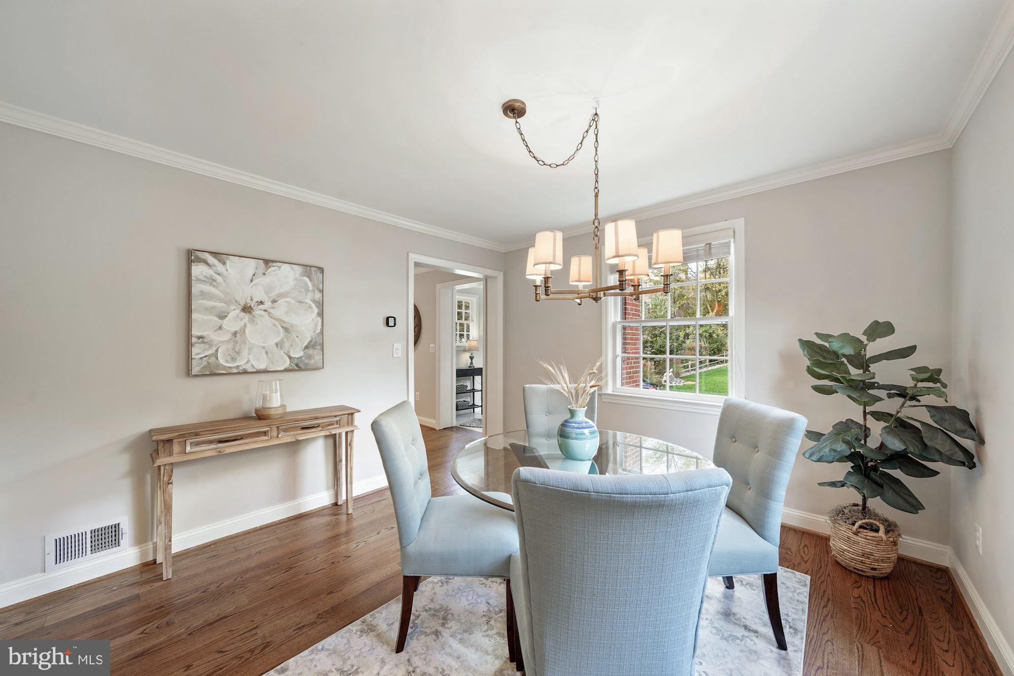 LEE HEIGHTS - Residential