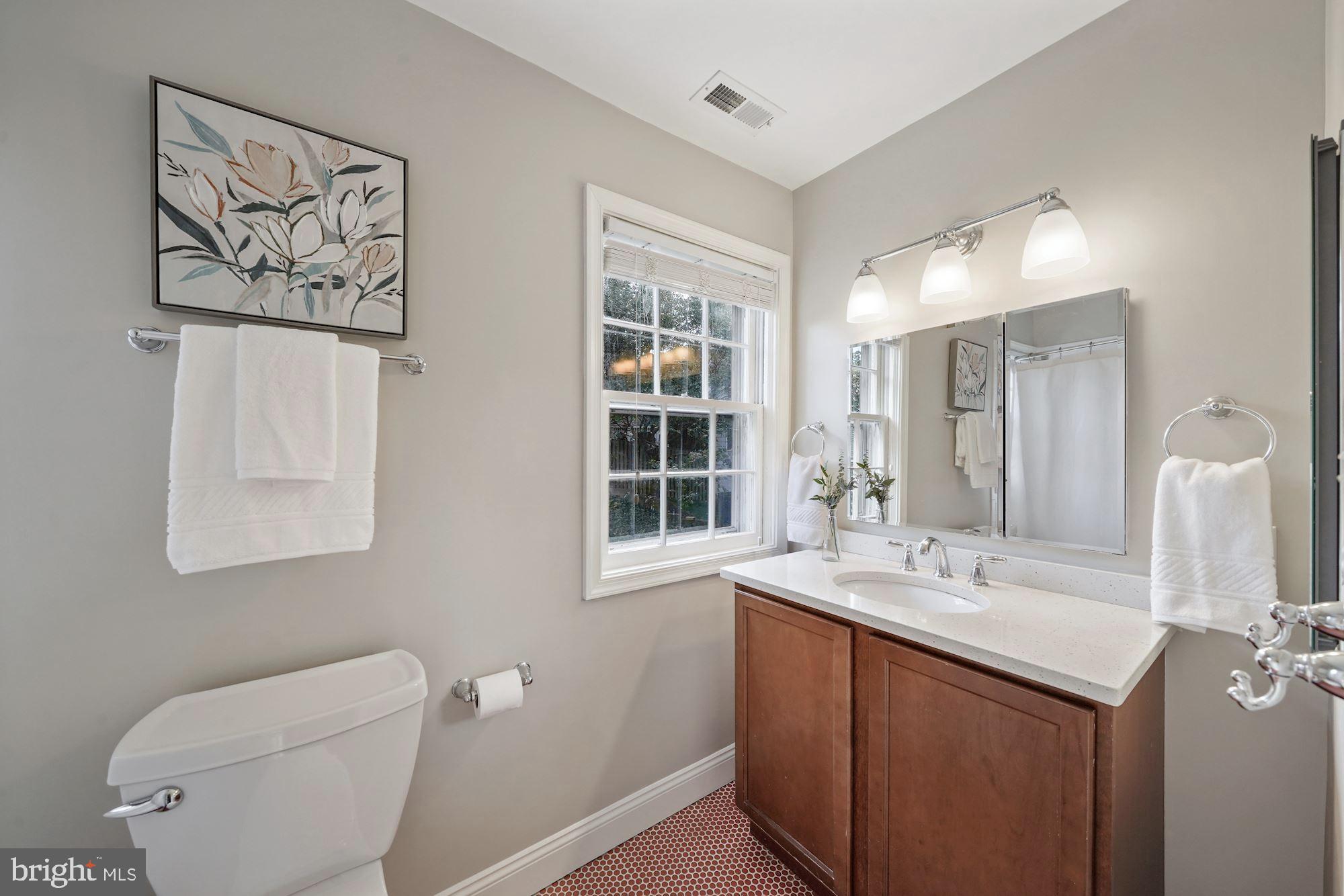 LEE HEIGHTS - Residential
