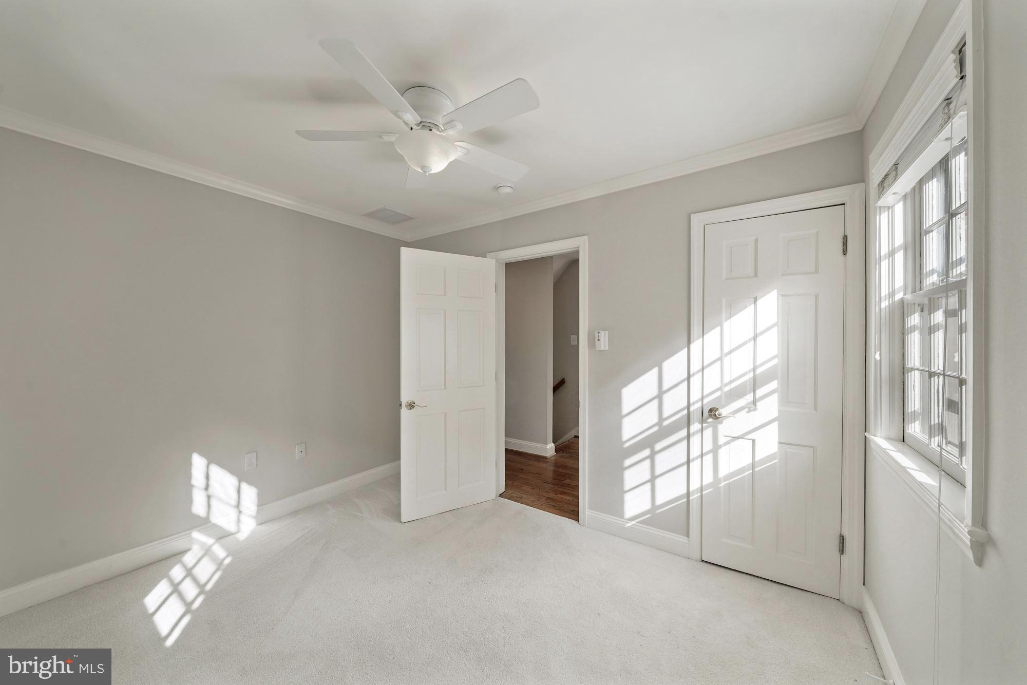 LEE HEIGHTS - Residential