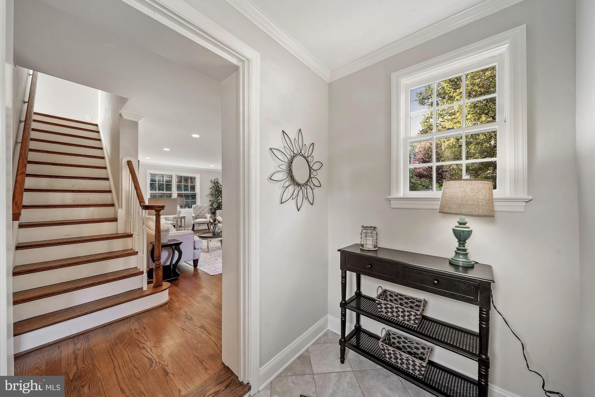 LEE HEIGHTS - Residential