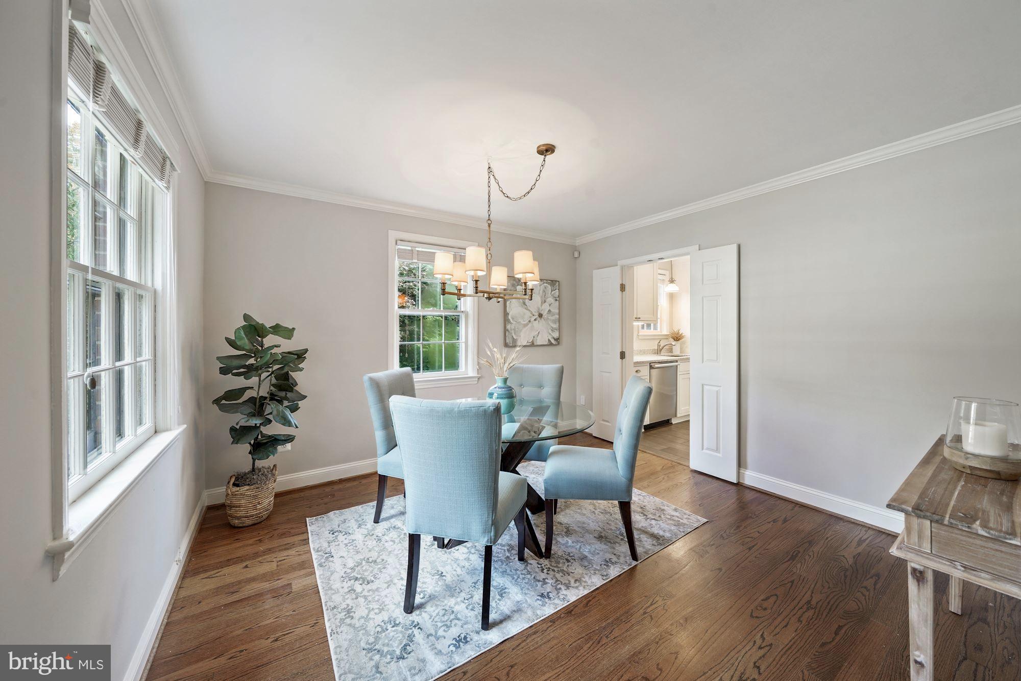 LEE HEIGHTS - Residential