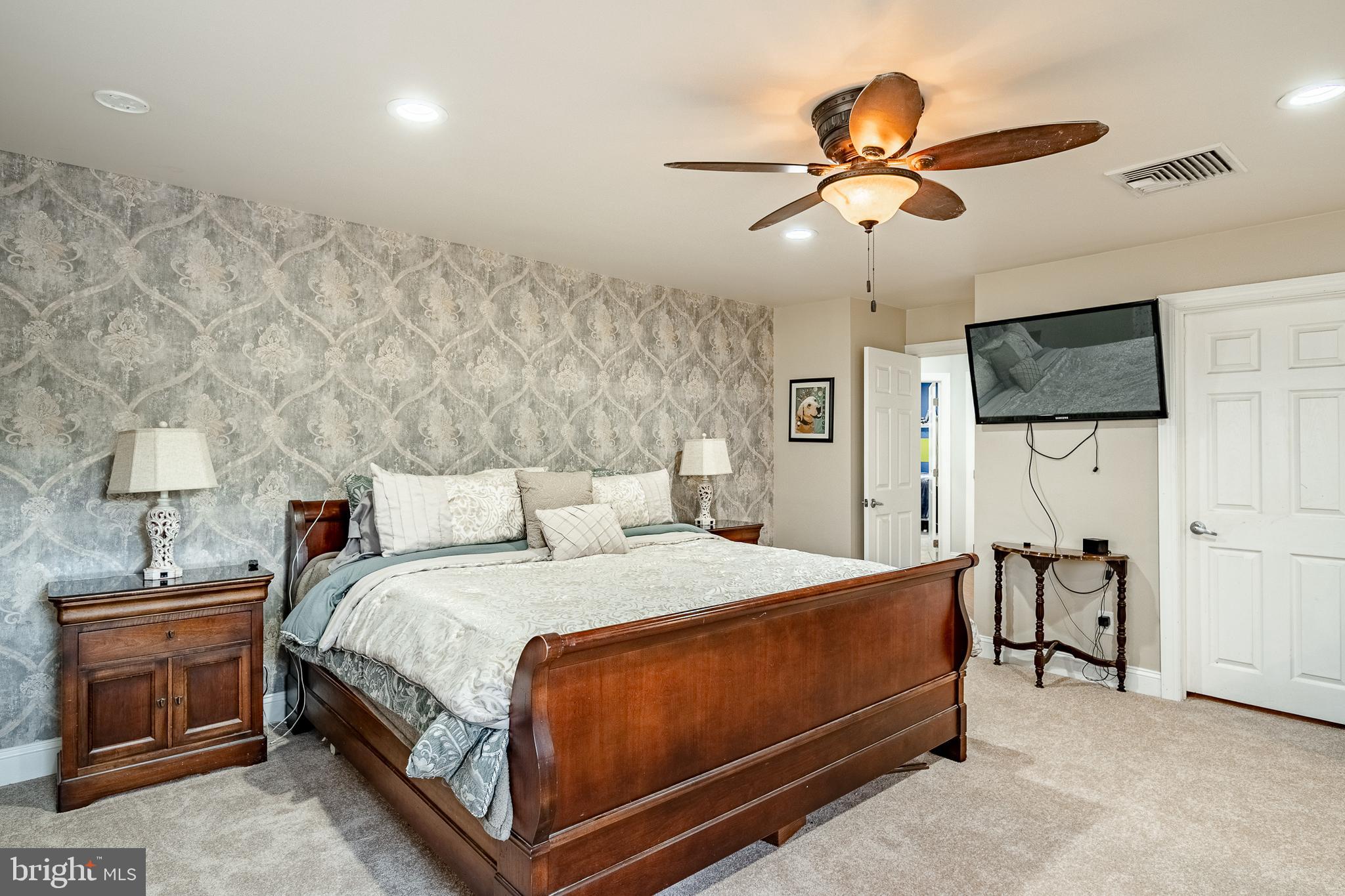 ALLGATES - Residential