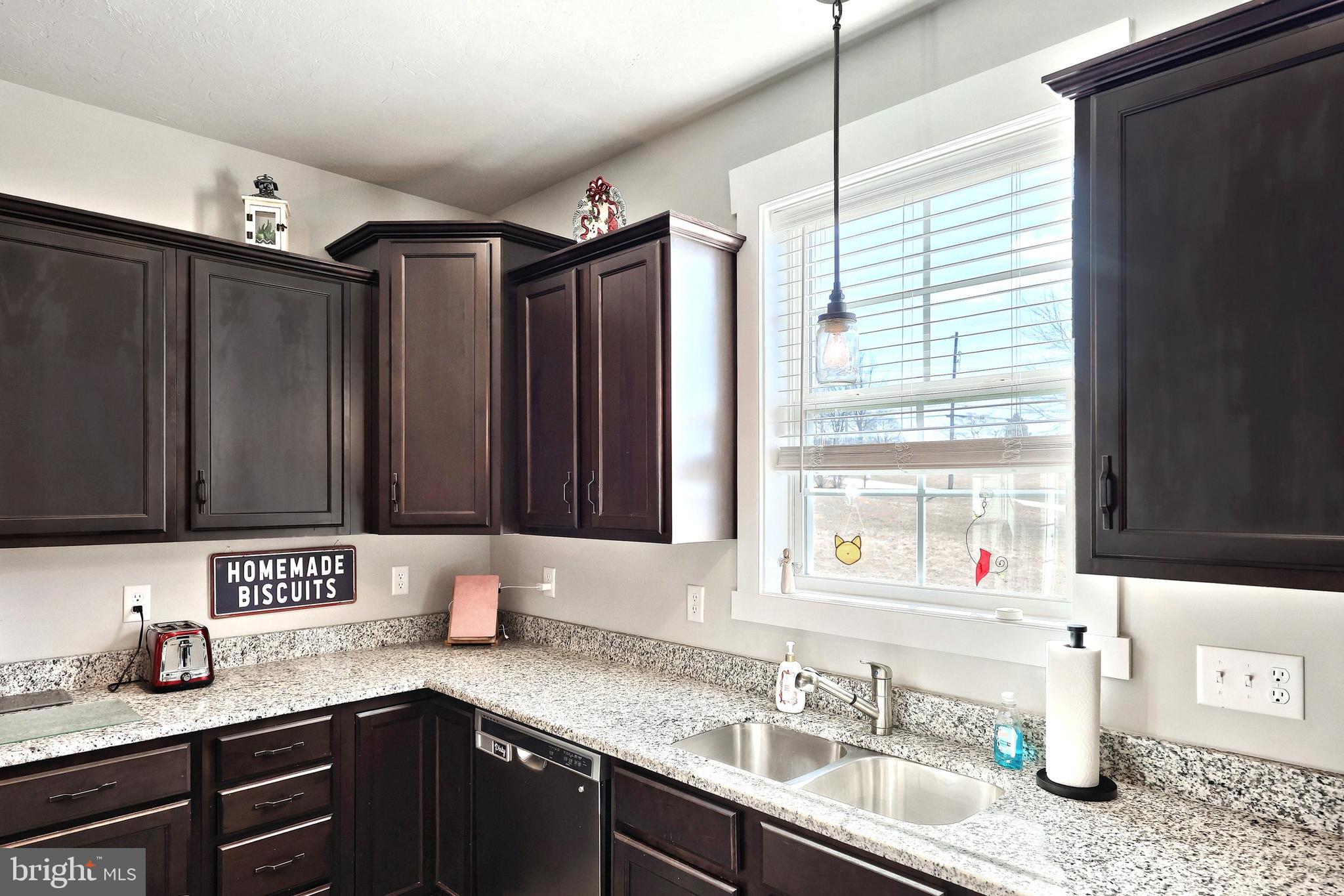 BLACK ROCK RD - Residential