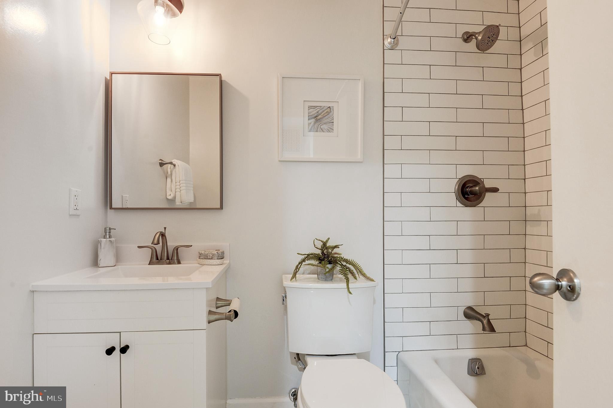 LAKEPORT - Residential