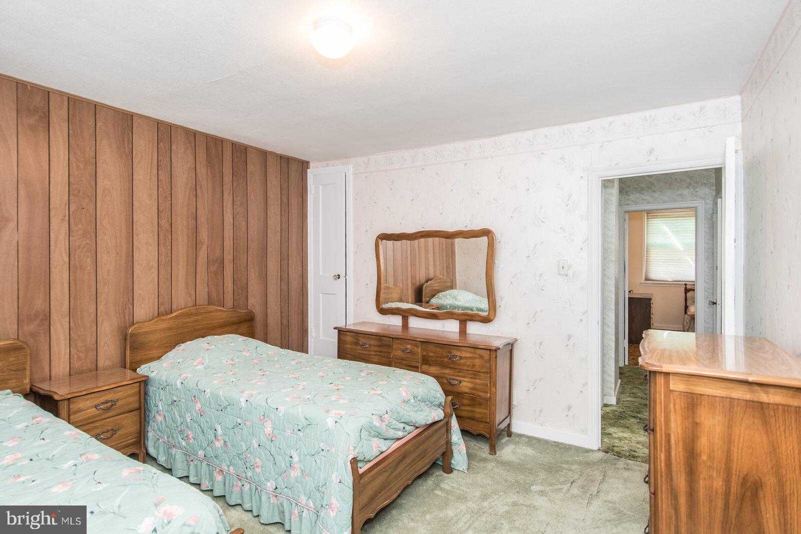 MAYFAIR (WEST) - Residential