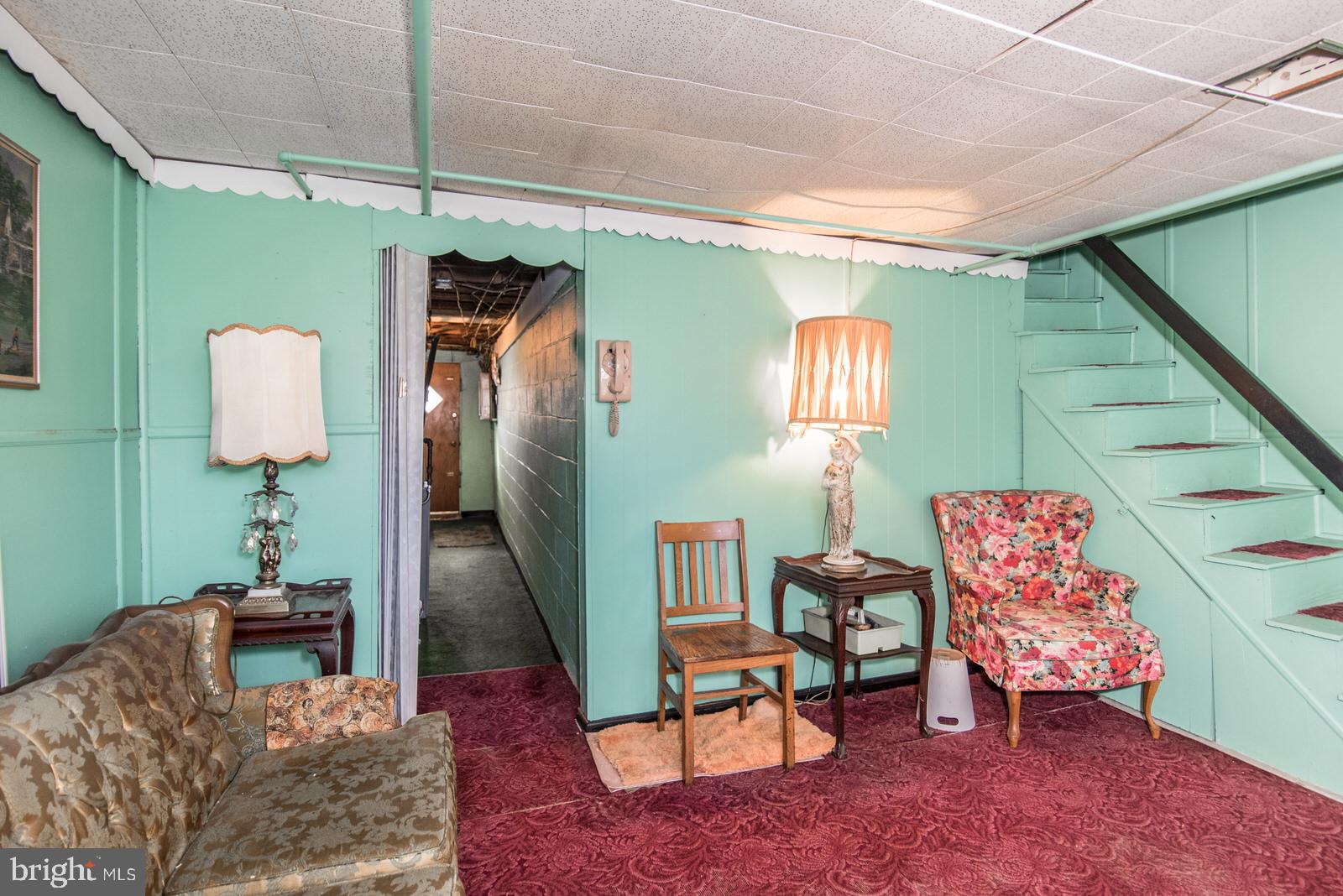 MAYFAIR (WEST) - Residential