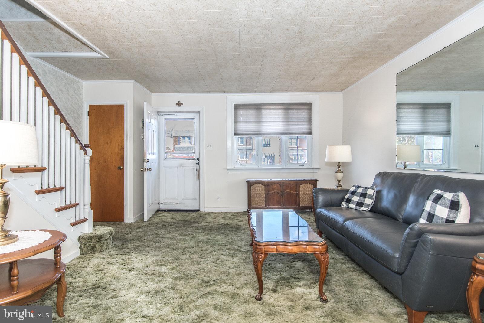 MAYFAIR (WEST) - Residential