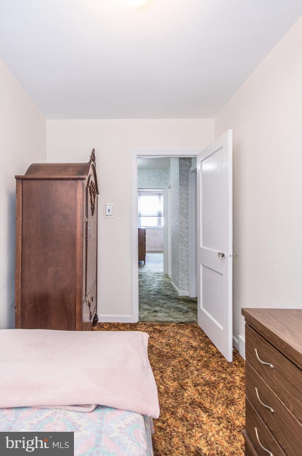 MAYFAIR (WEST) - Residential