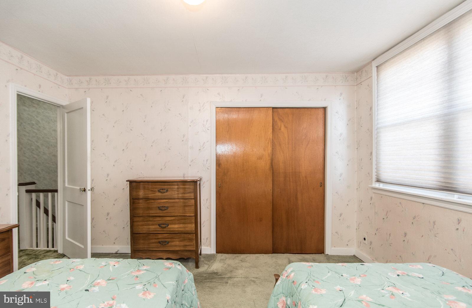 MAYFAIR (WEST) - Residential