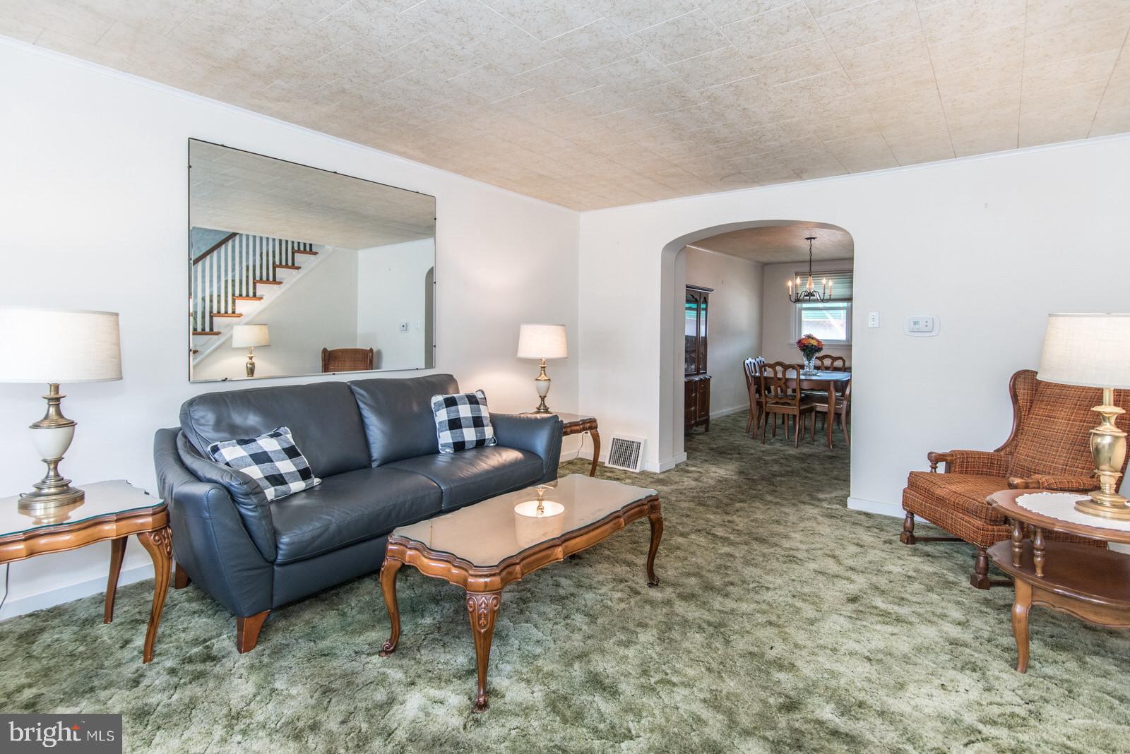 MAYFAIR (WEST) - Residential