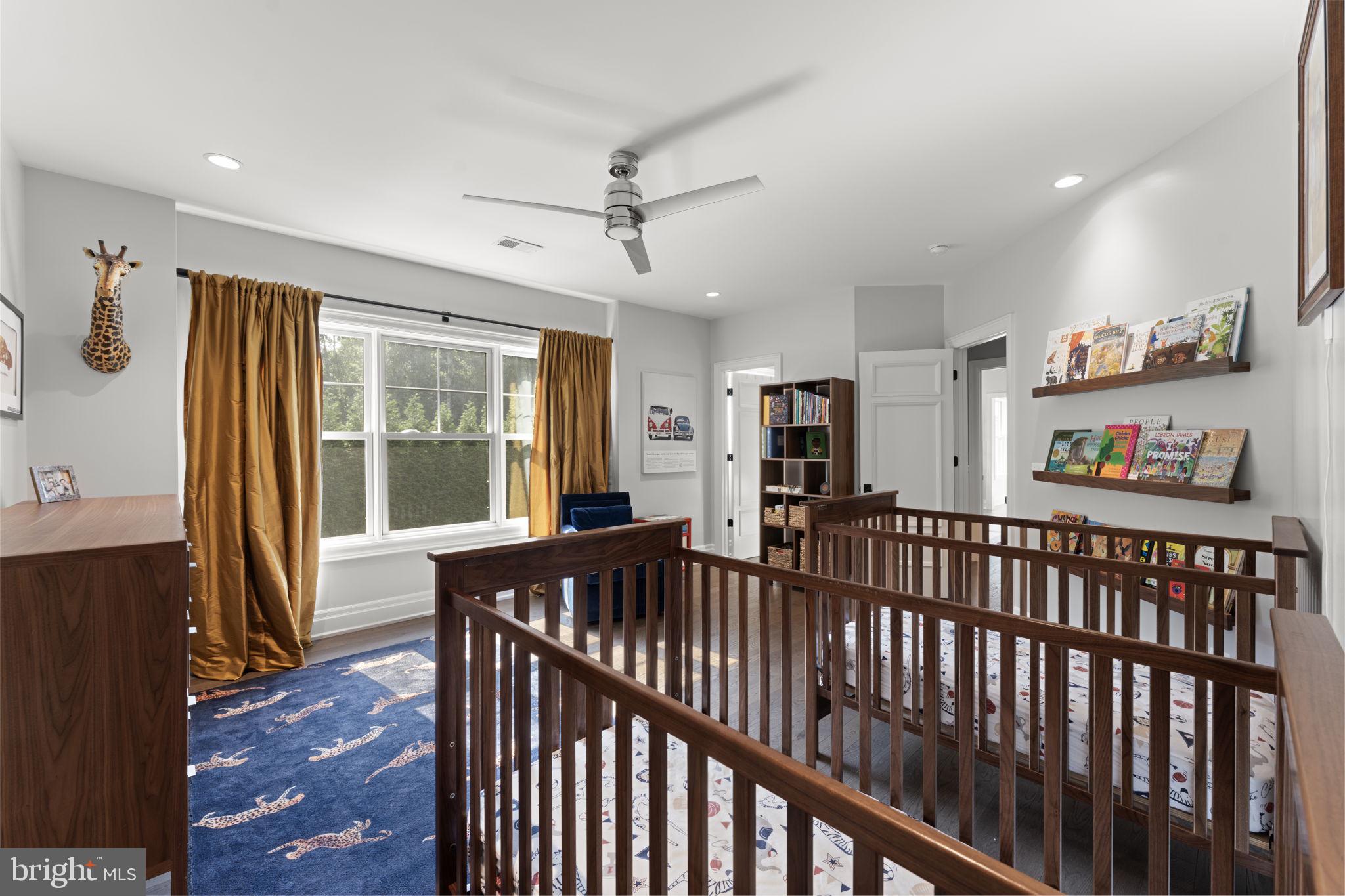 GREEN ACRES - Residential