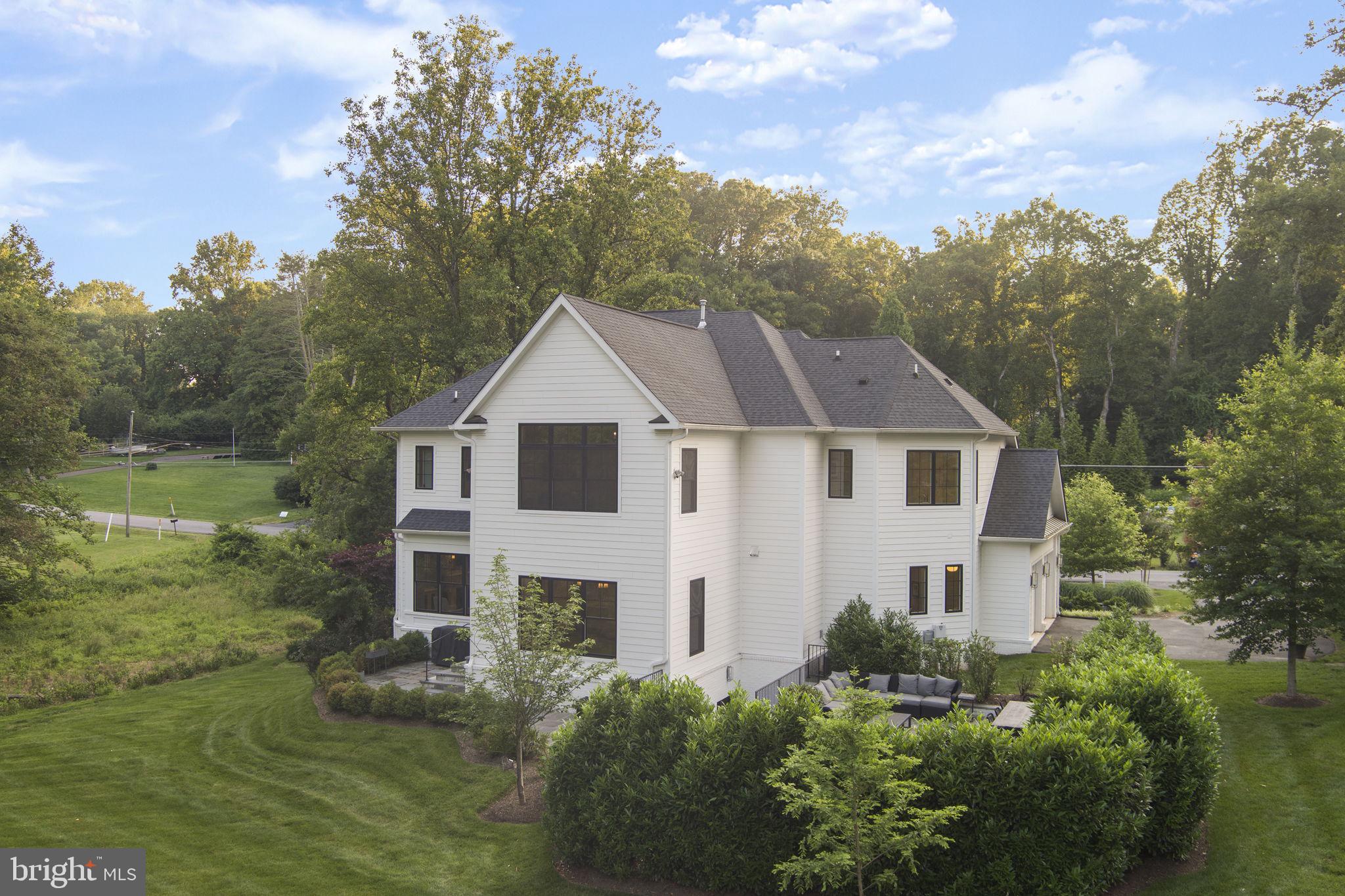 GREEN ACRES - Residential