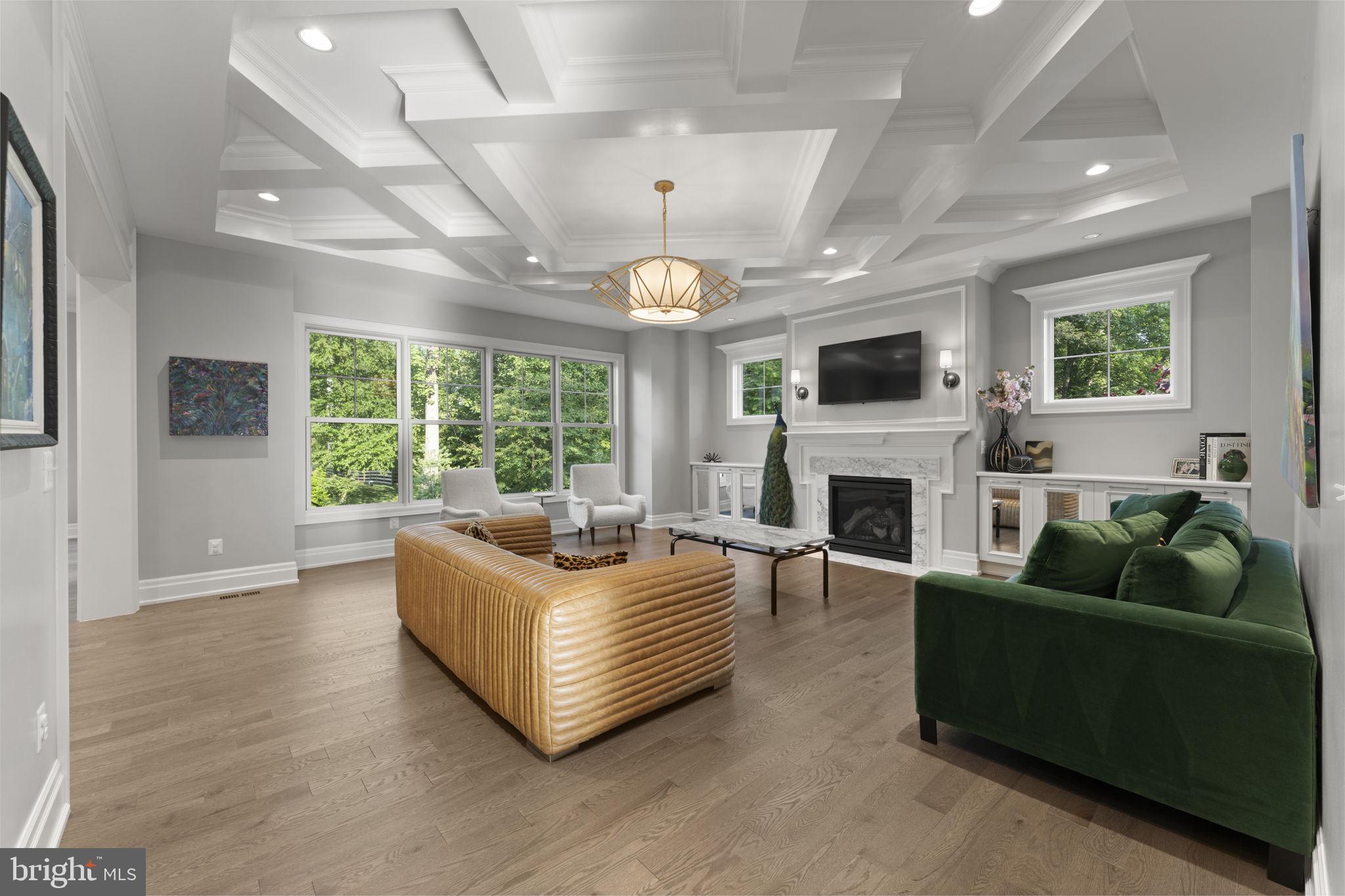 GREEN ACRES - Residential