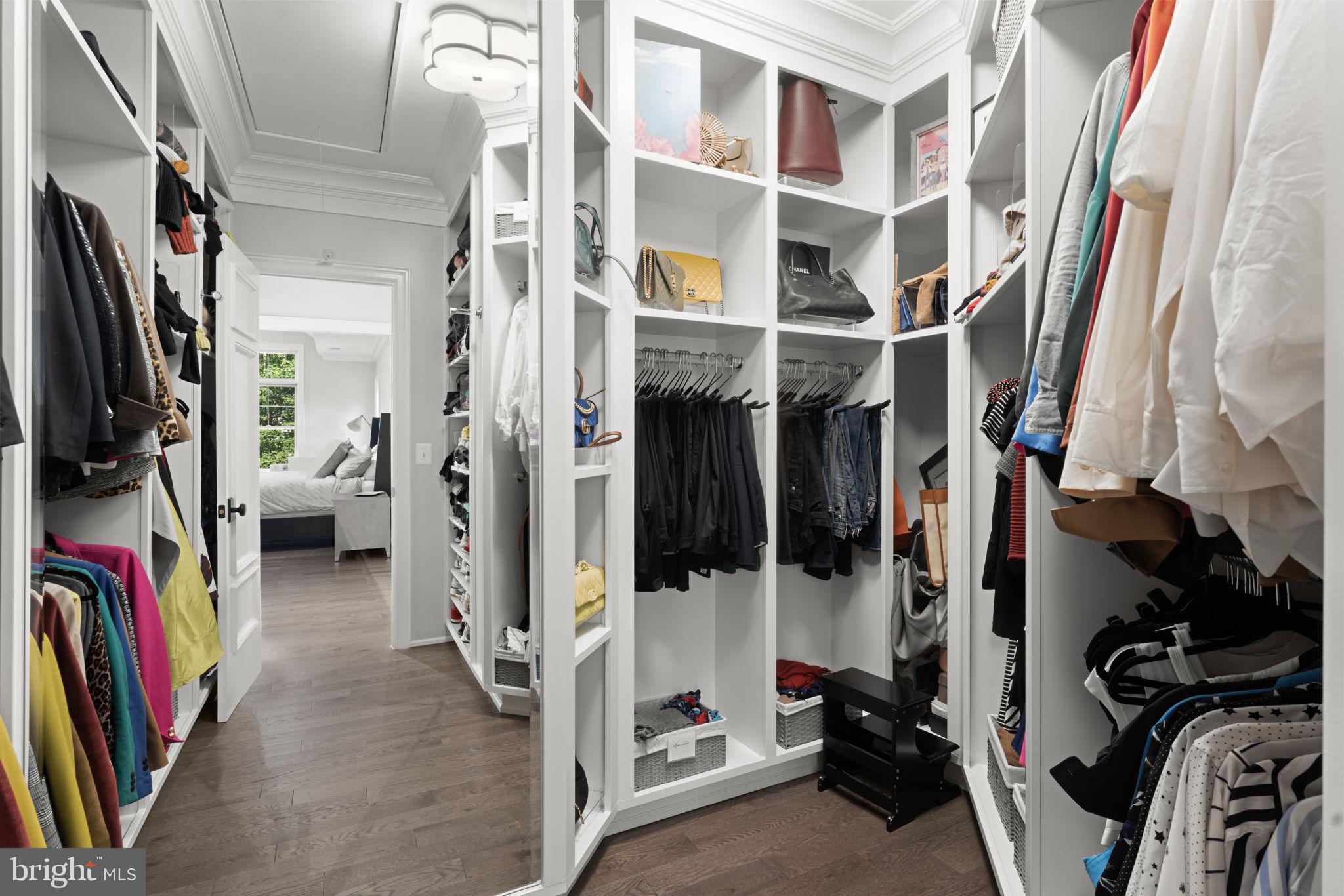 GREEN ACRES - Residential