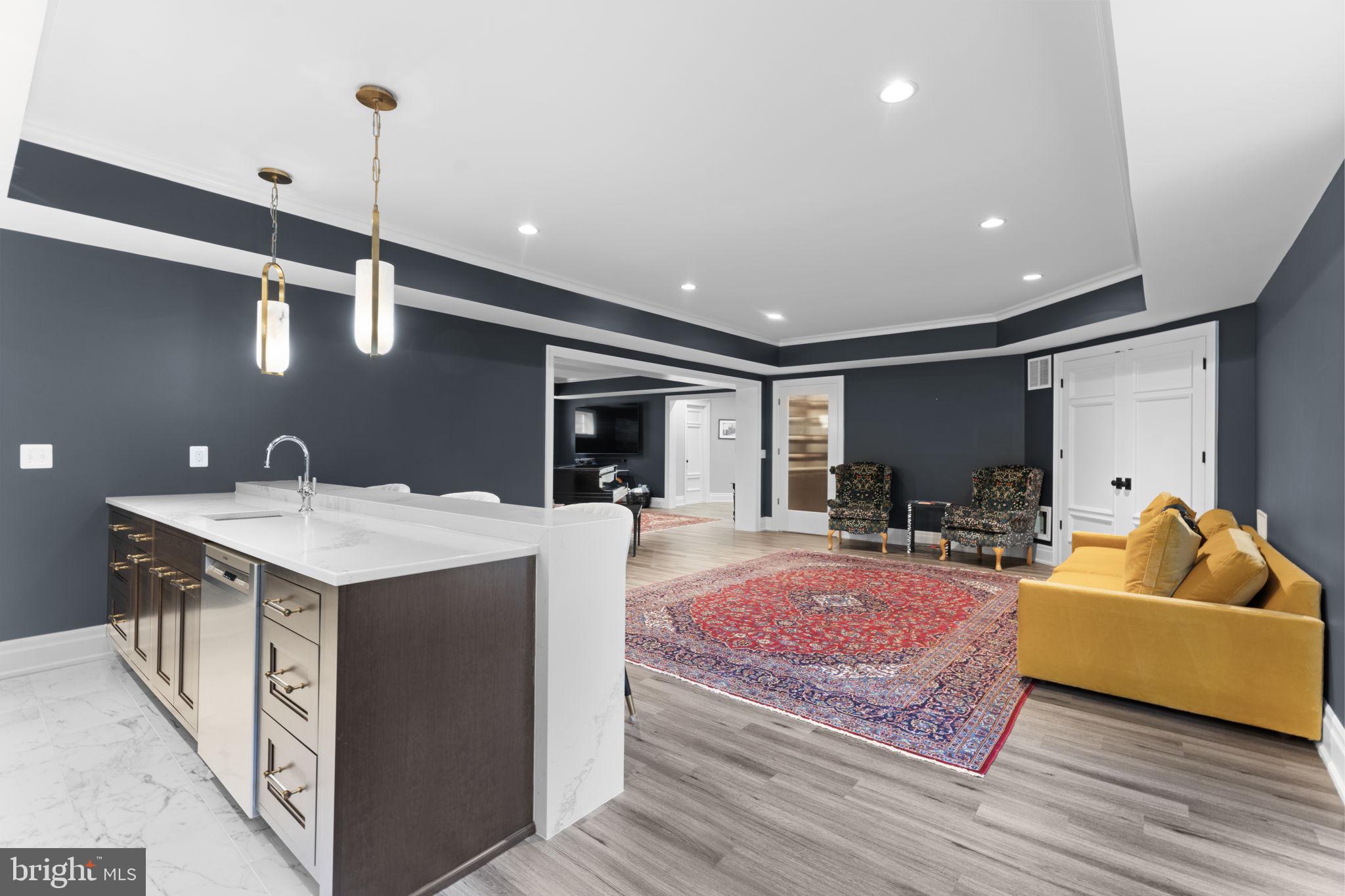 GREEN ACRES - Residential