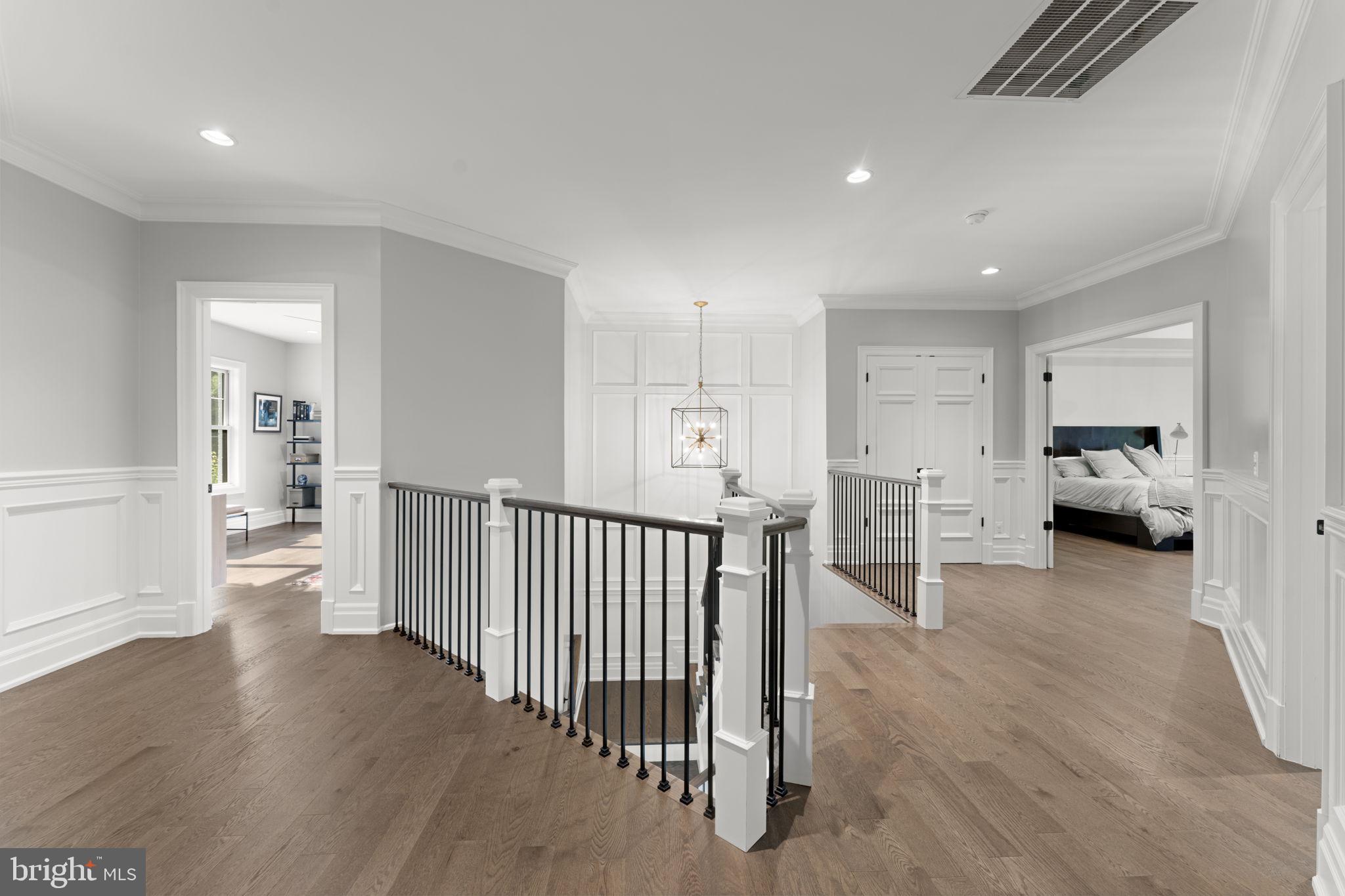 GREEN ACRES - Residential