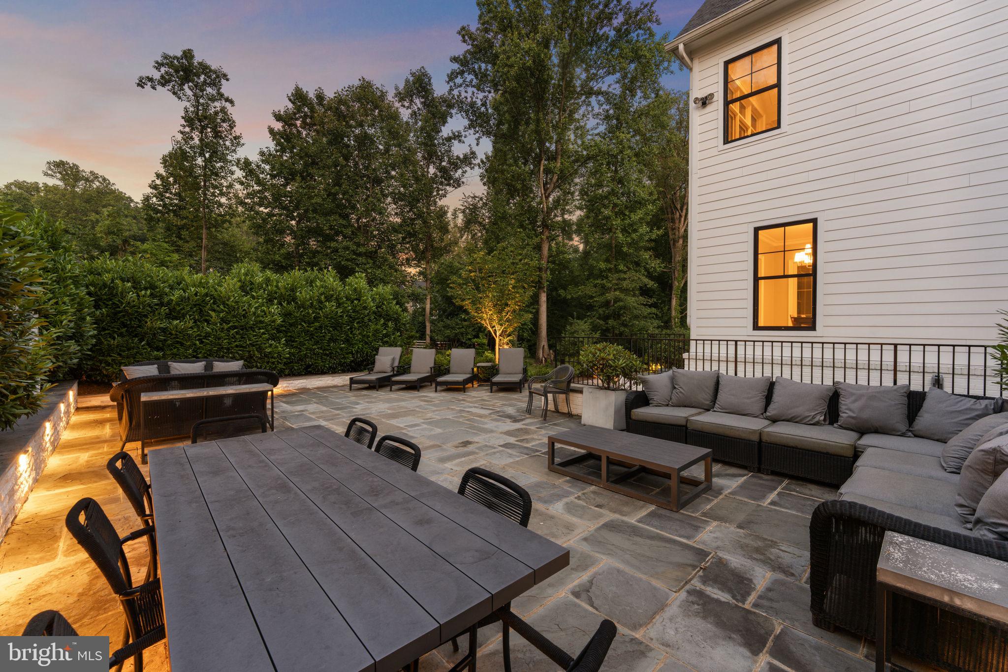 GREEN ACRES - Residential