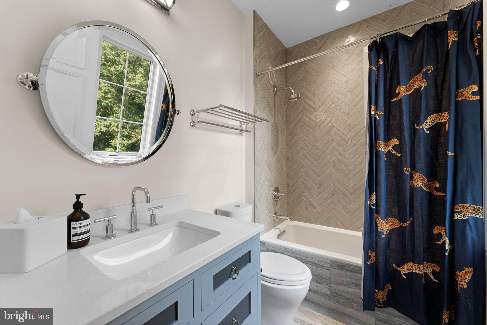 GREEN ACRES - Residential