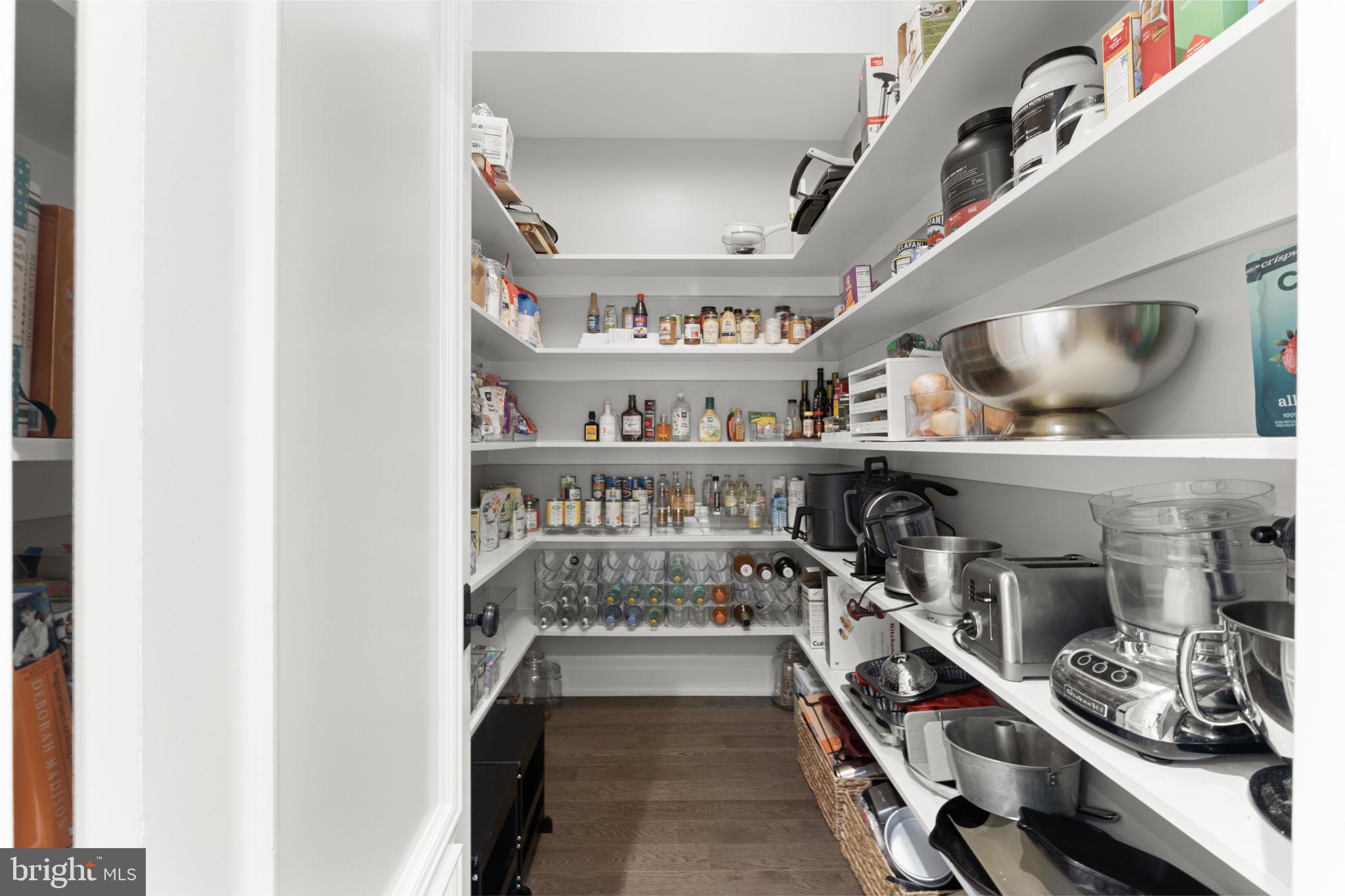 GREEN ACRES - Residential