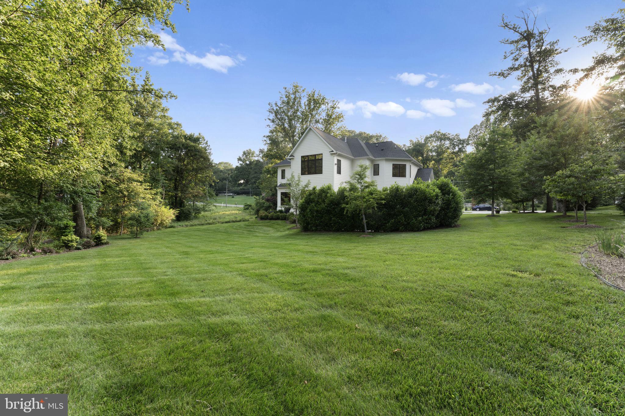 GREEN ACRES - Residential