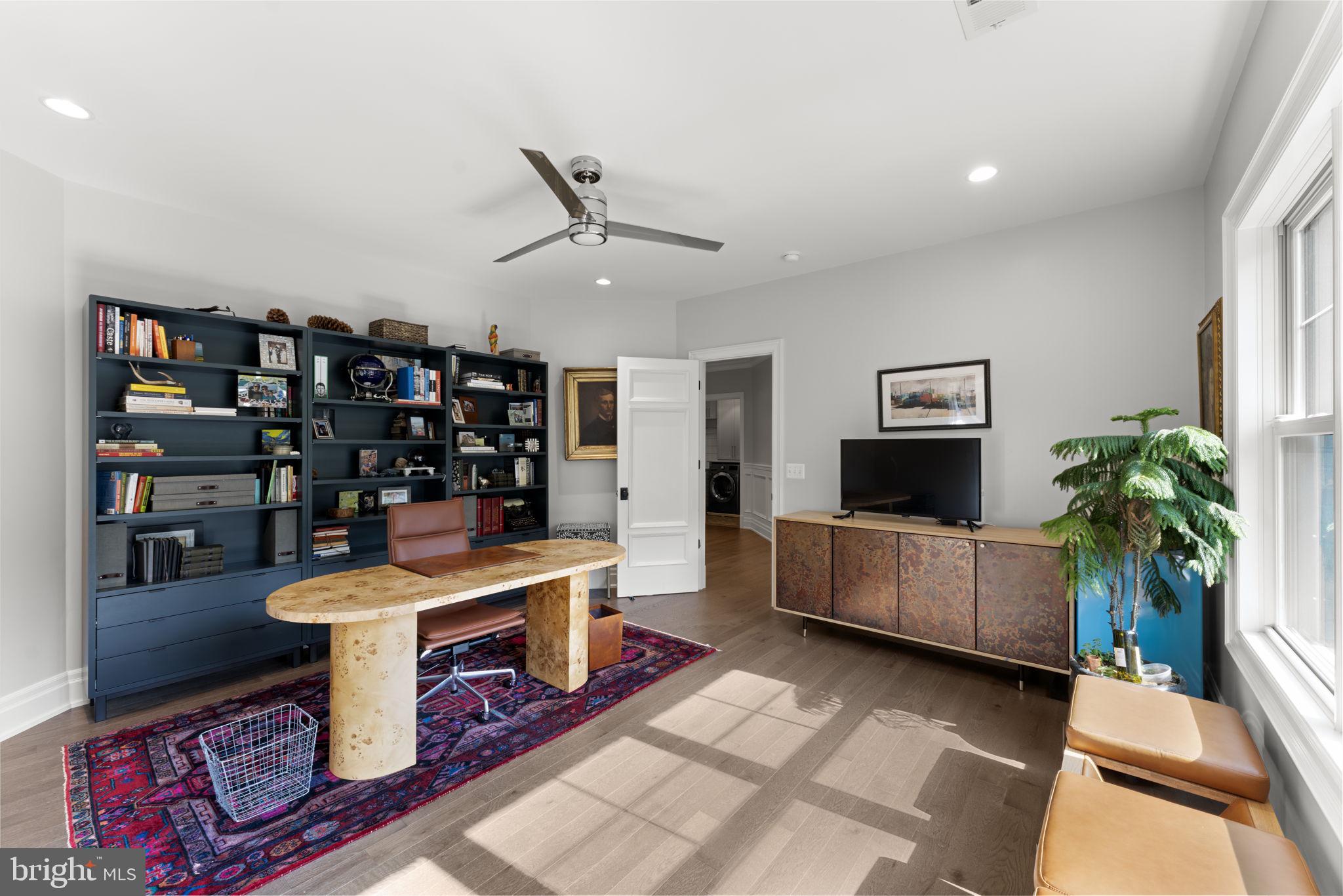 GREEN ACRES - Residential