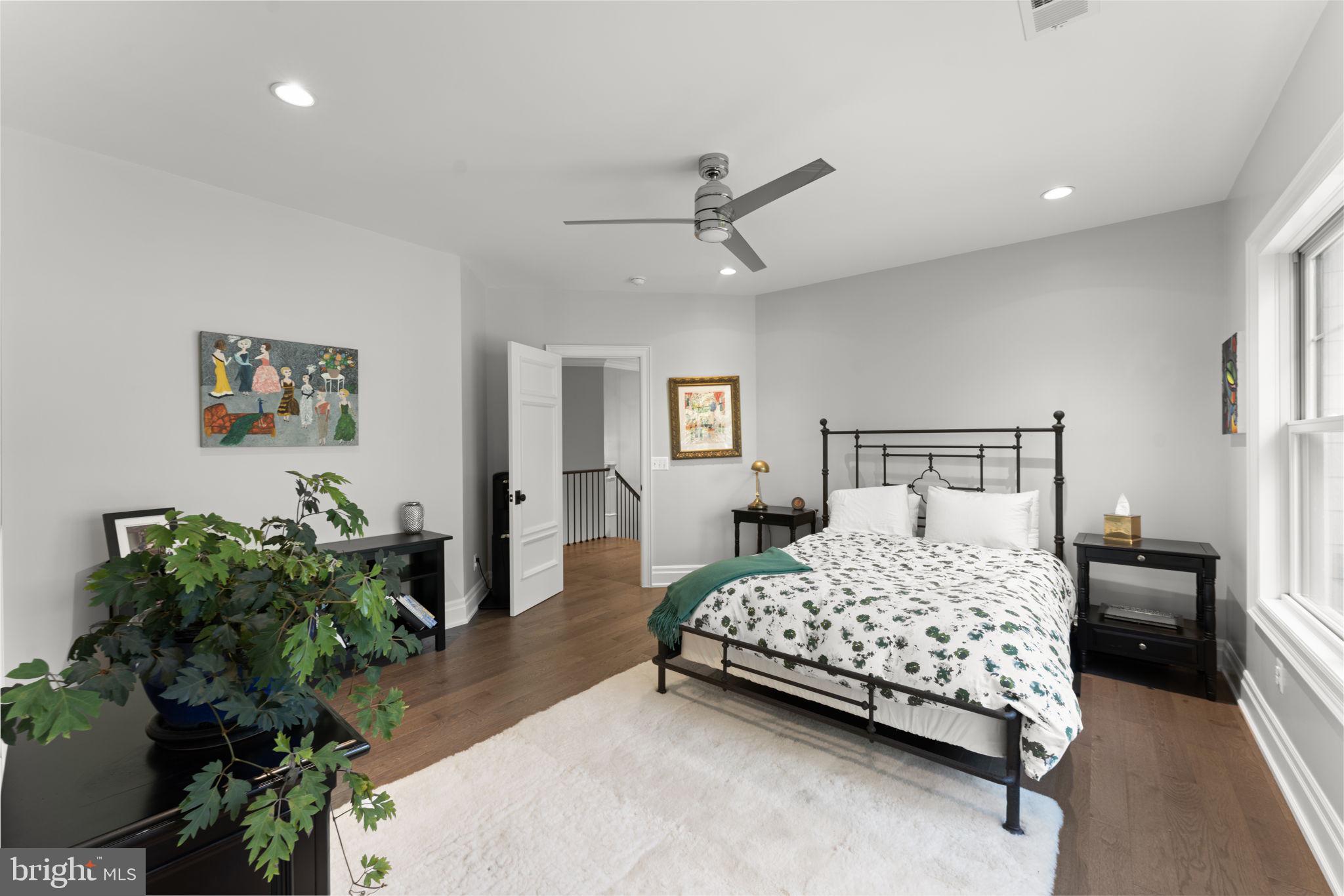 GREEN ACRES - Residential