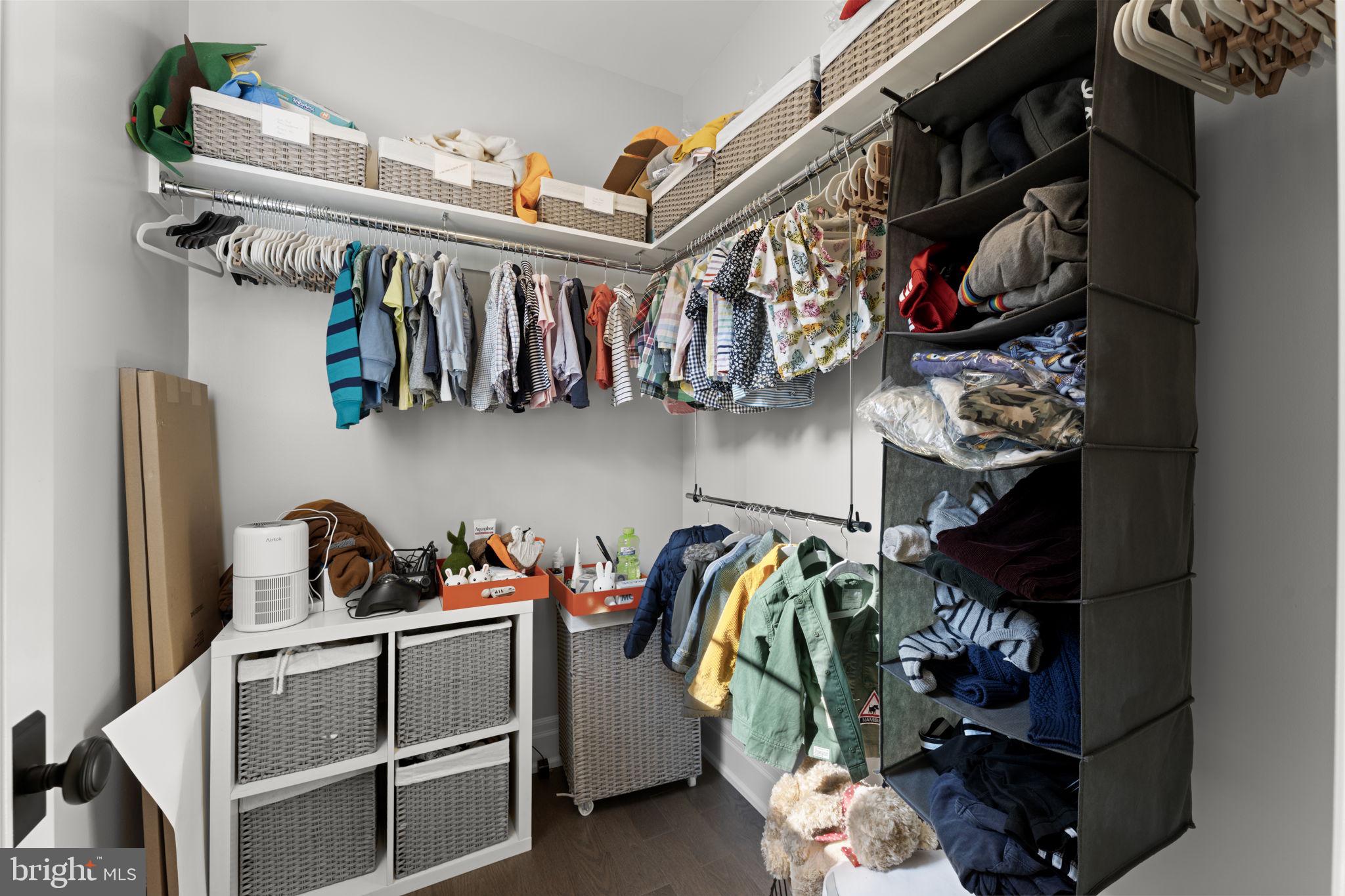 GREEN ACRES - Residential