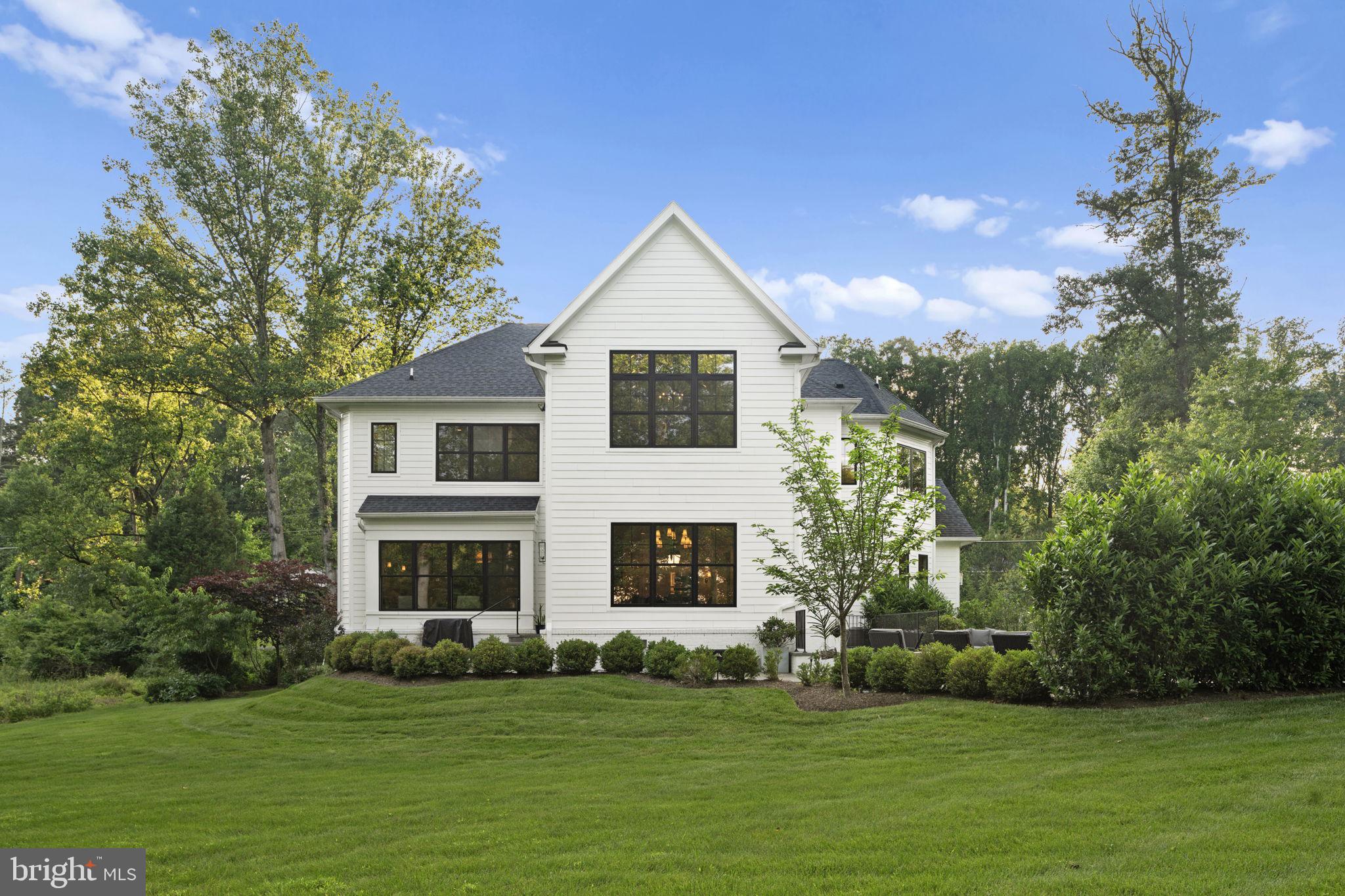 GREEN ACRES - Residential