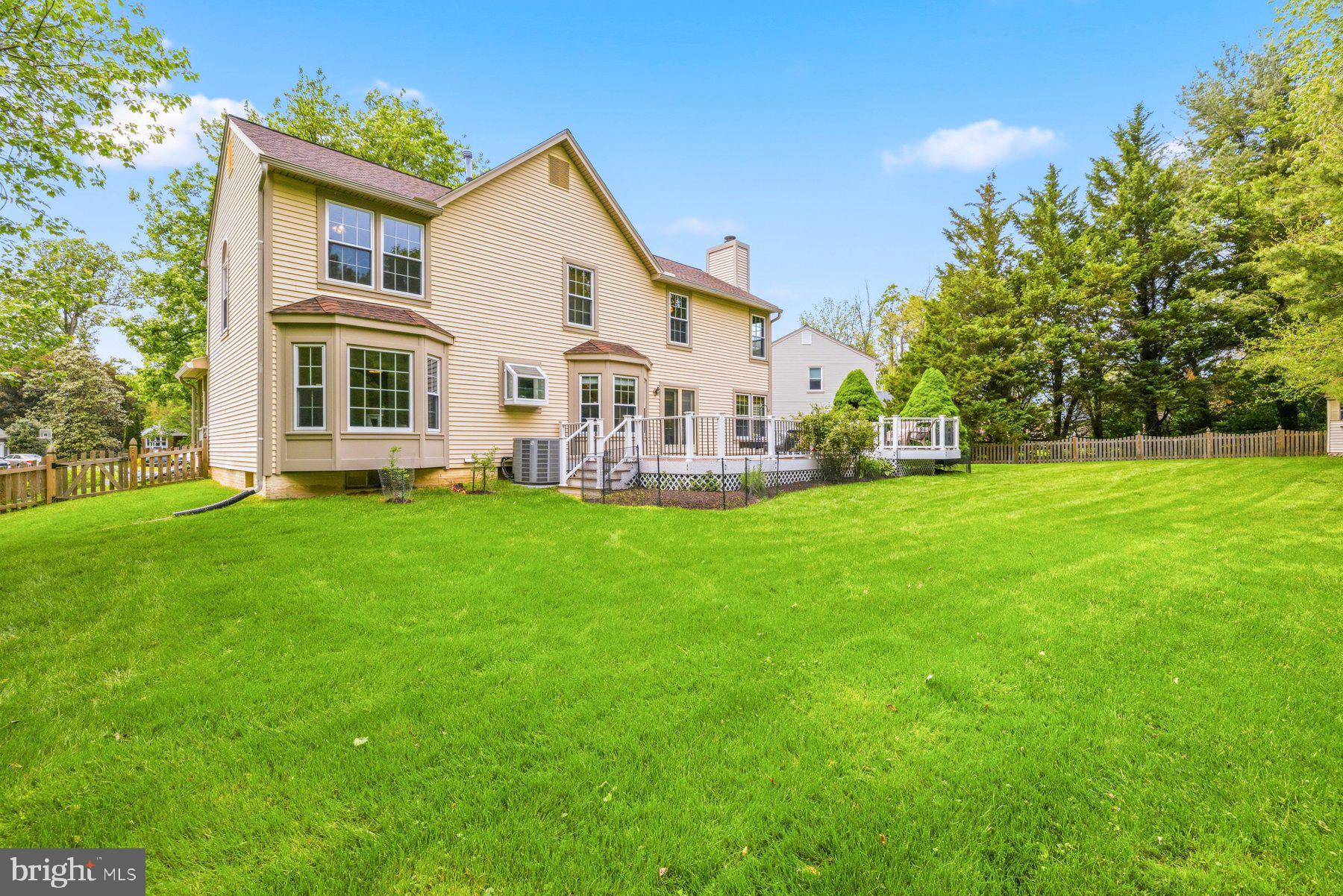 SPRING LAWN FARM - Residential