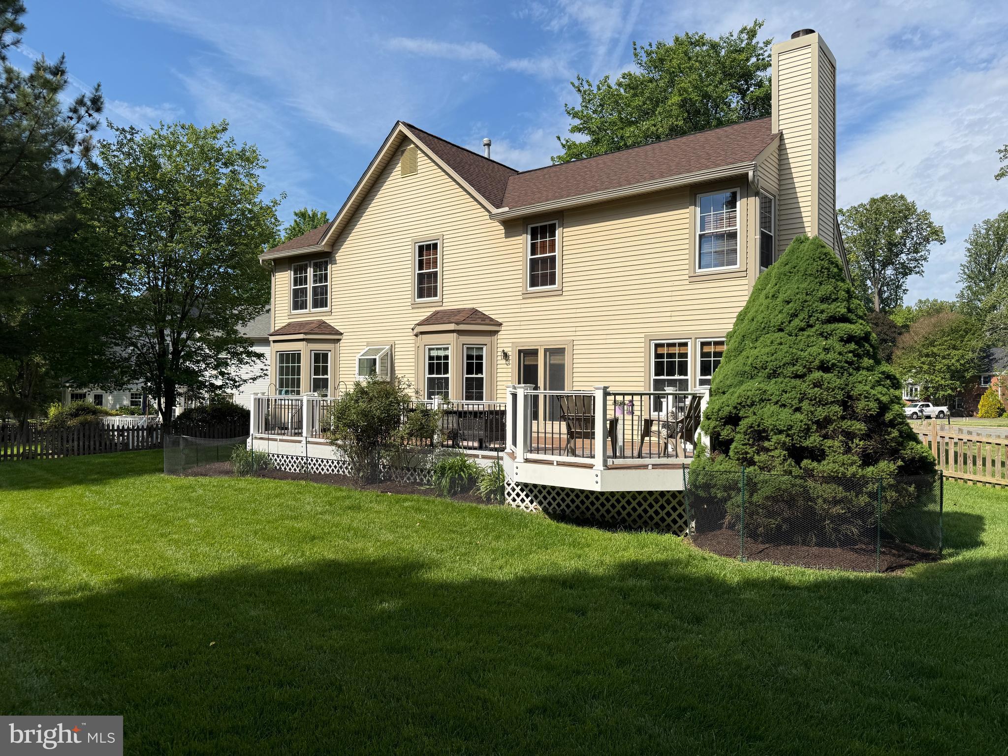SPRING LAWN FARM - Residential