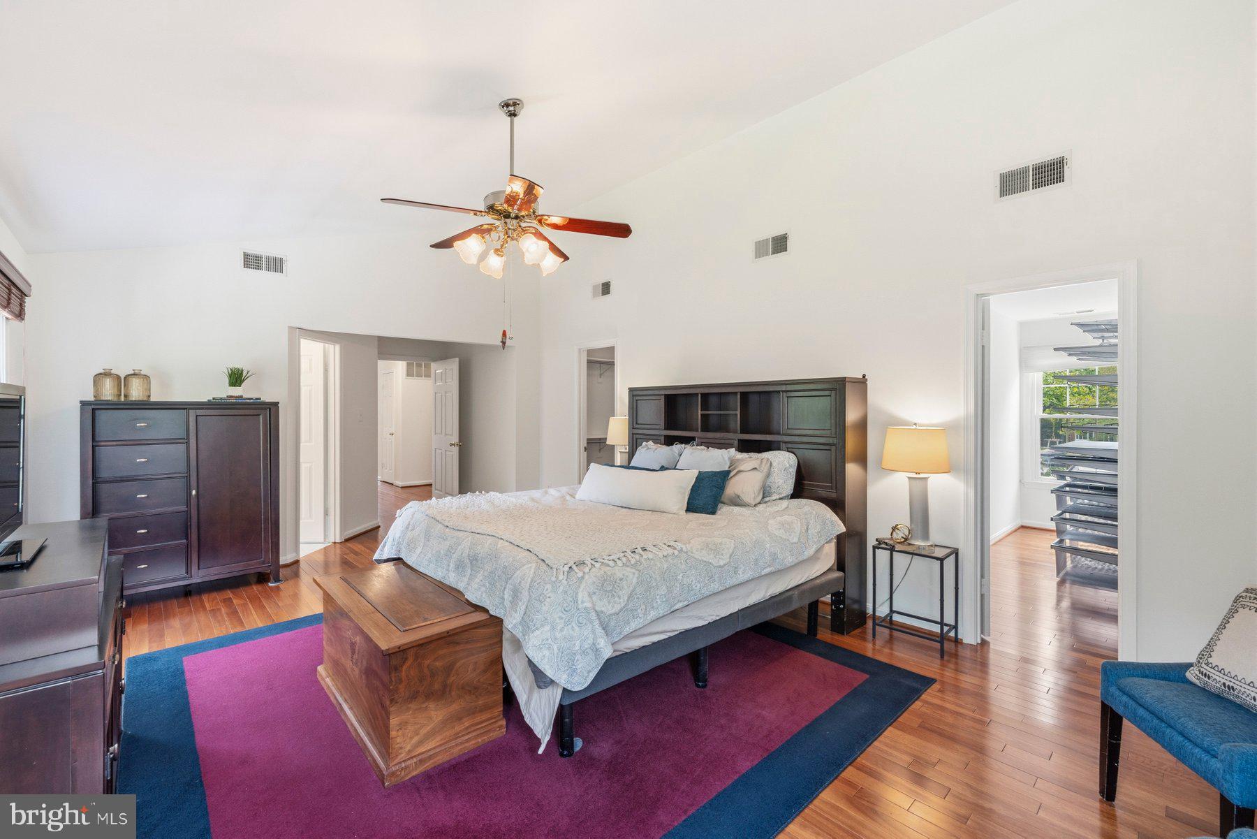 SPRING LAWN FARM - Residential