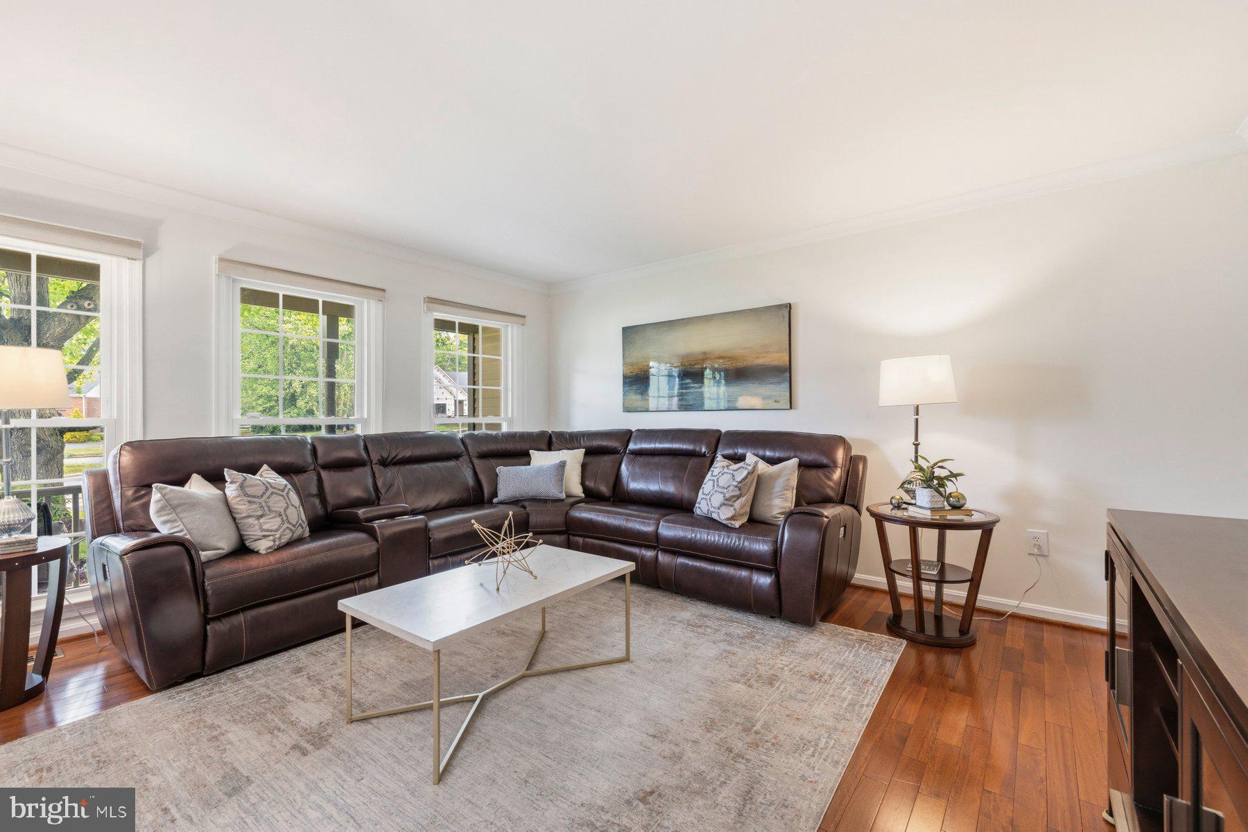 SPRING LAWN FARM - Residential