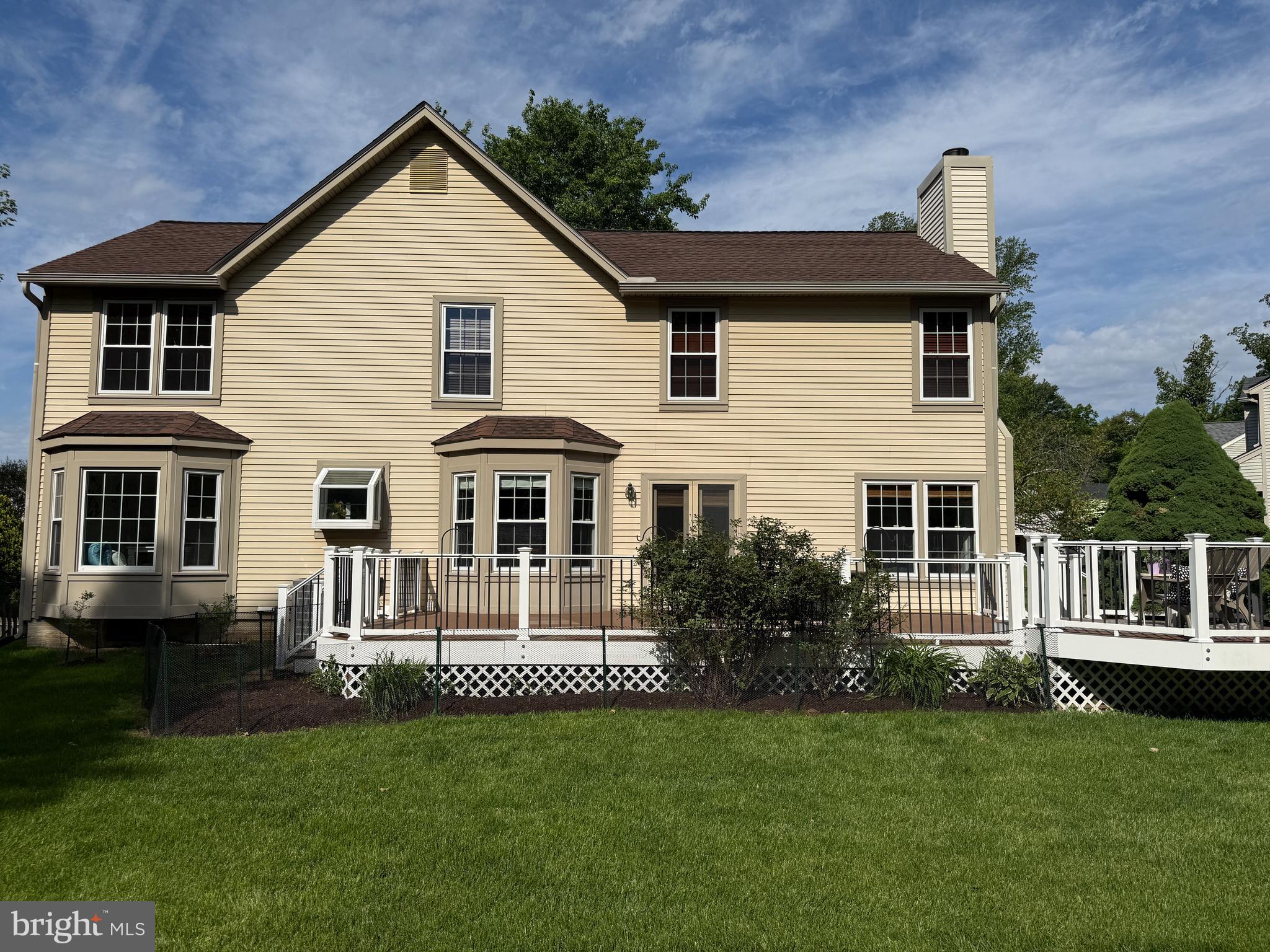 SPRING LAWN FARM - Residential