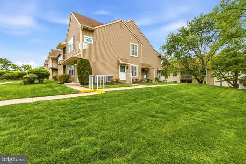 MLS: NJBL2111502