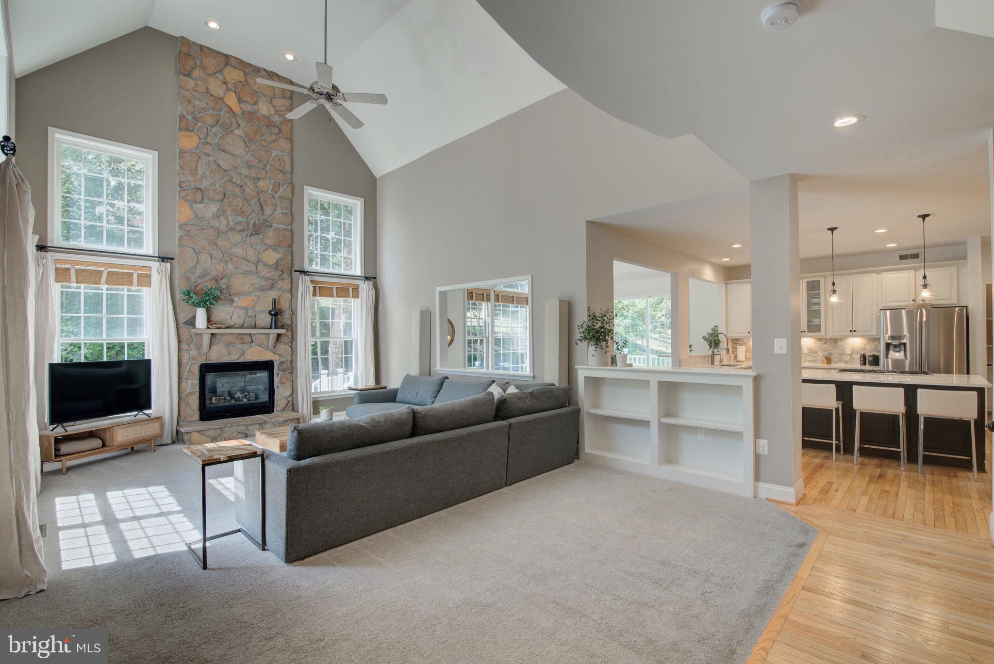 19009 CASTLEGUARD COURT