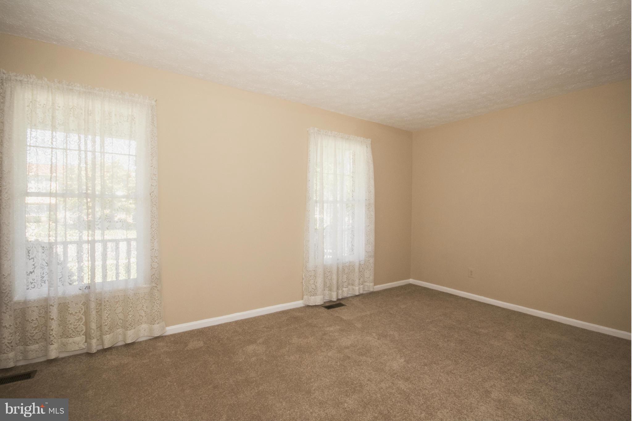 OAKHURST - Residential