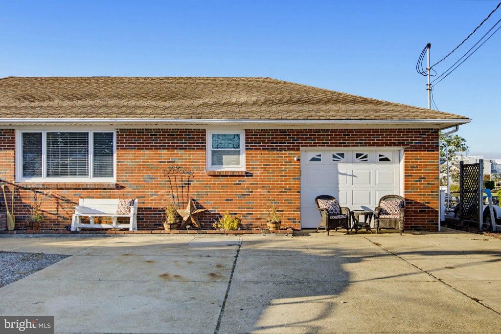 Photo of 1058 Laurel Boulevard, LANOKA HARBOR, NJ 08734 (MLS # NJOC2046188)