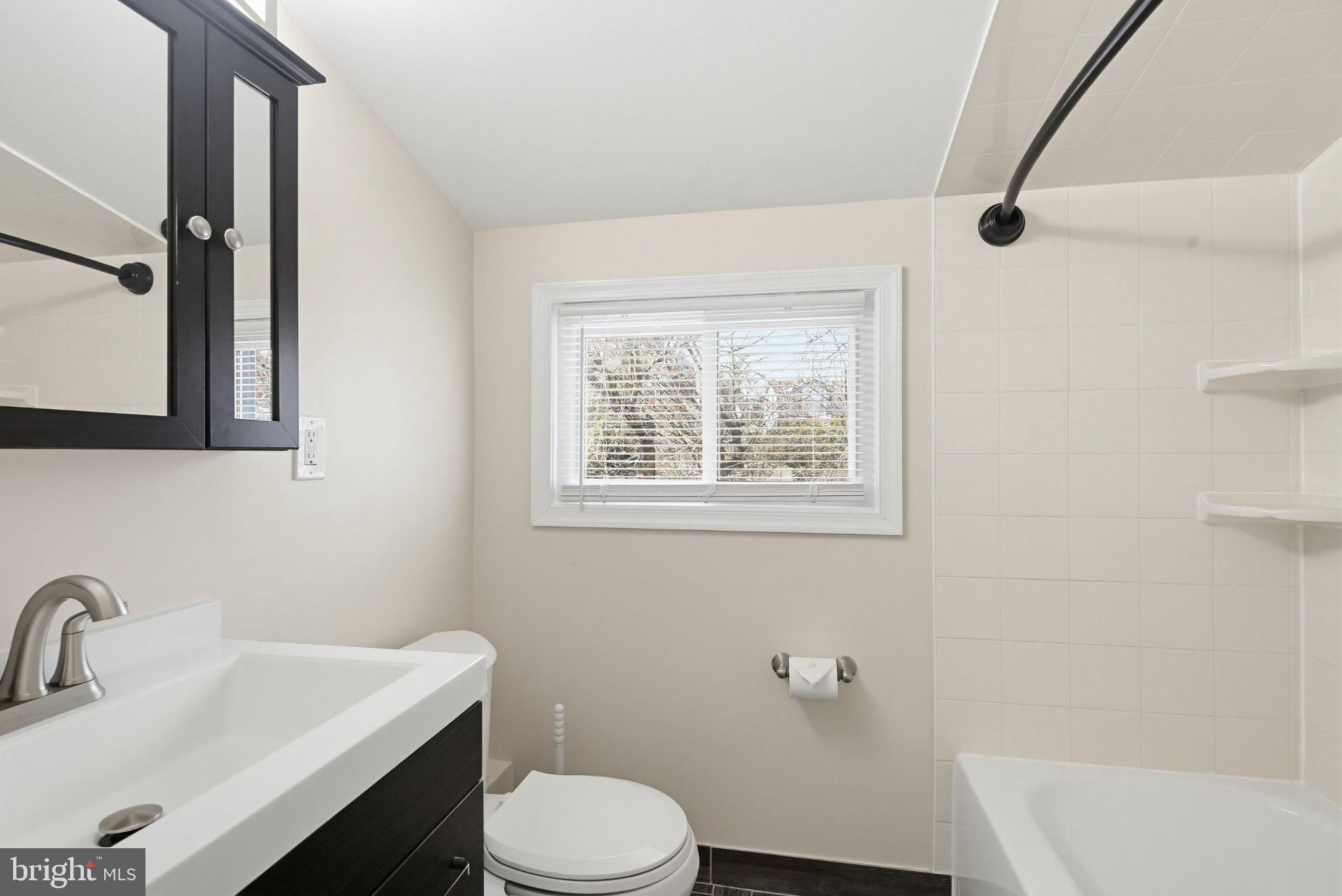CARROLL KNOLLS - Residential