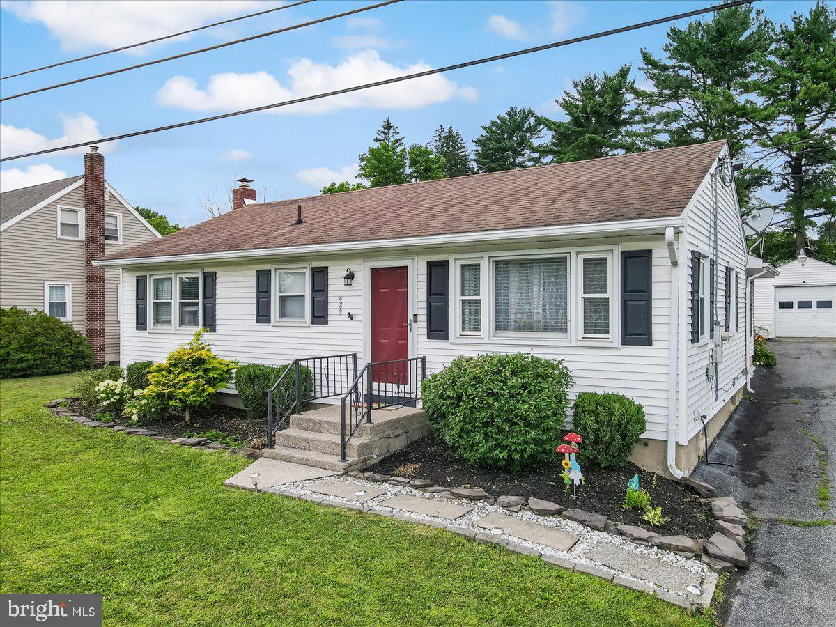 489 SPORTSMAN CLUB ROAD