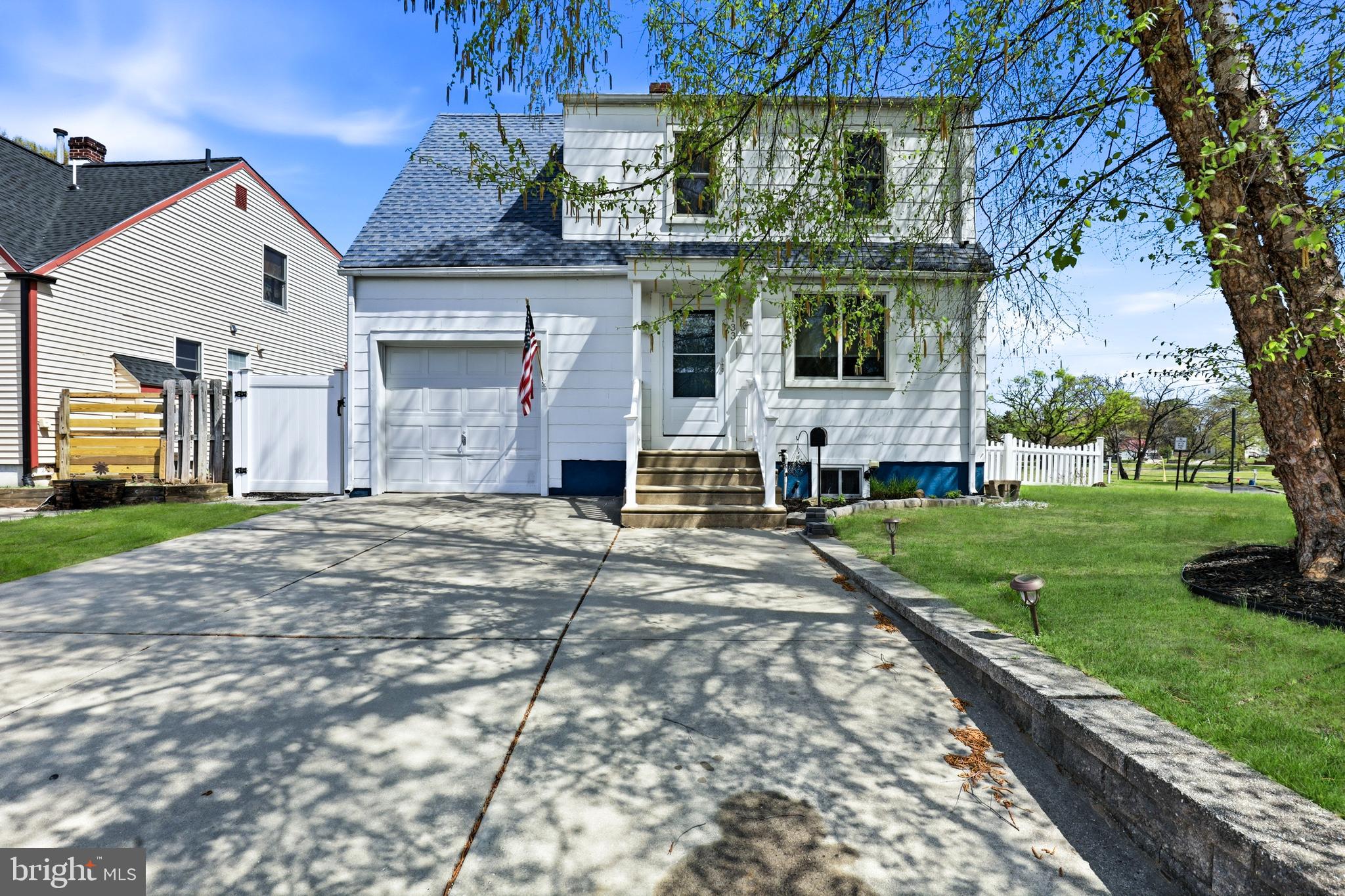 133 OAK AVENUE