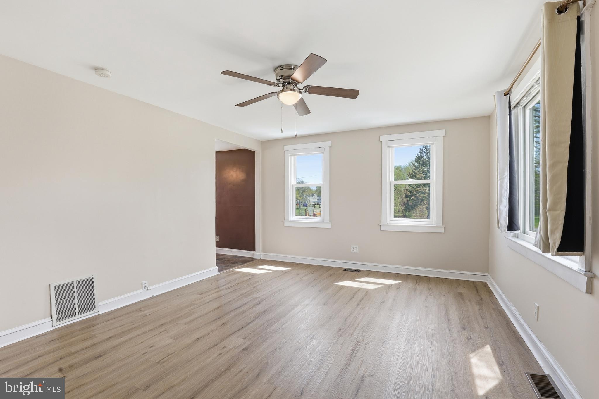 133 OAK AVENUE