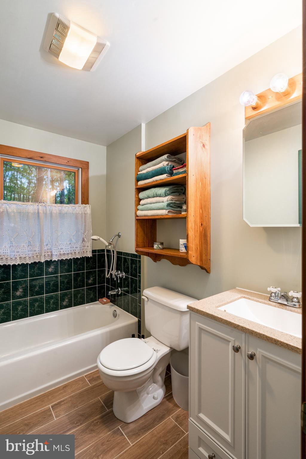 CAPON RIVER VISTA - Residential