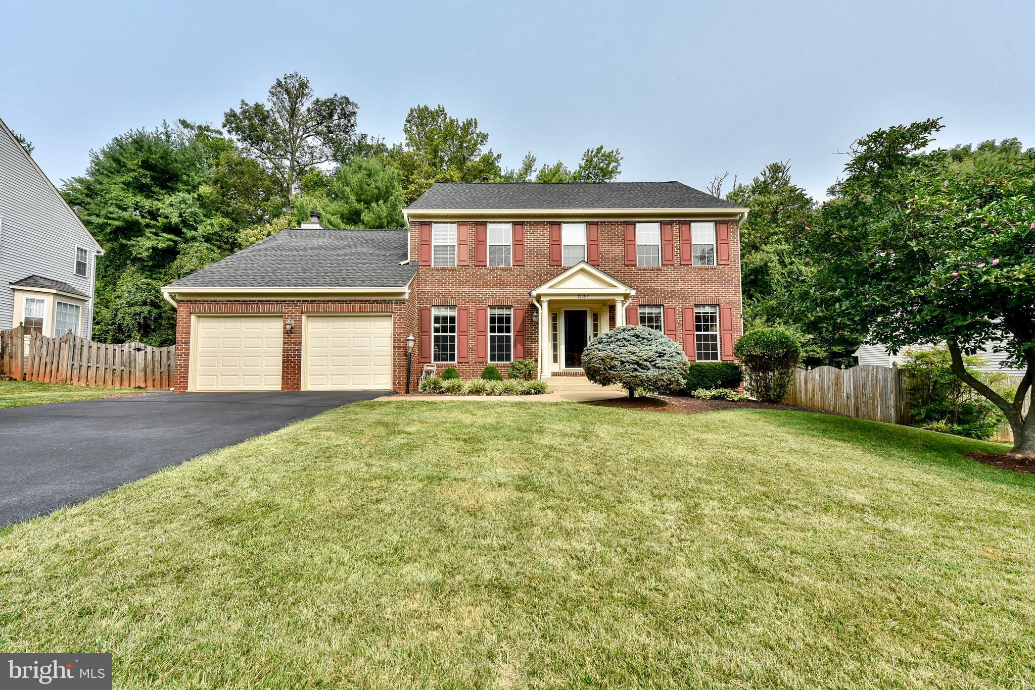 FALLS RIDGE - Residential