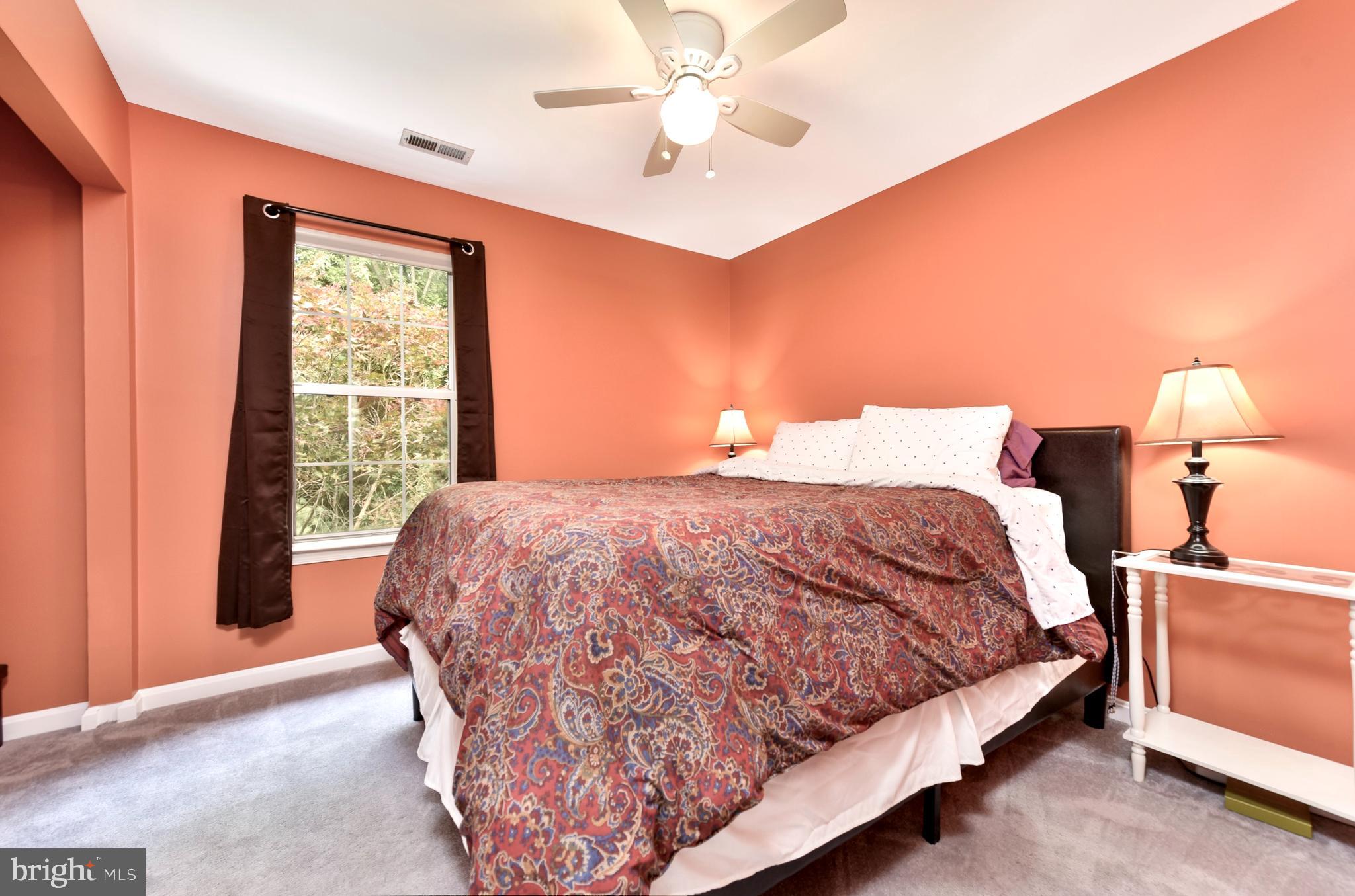 FALLS RIDGE - Residential