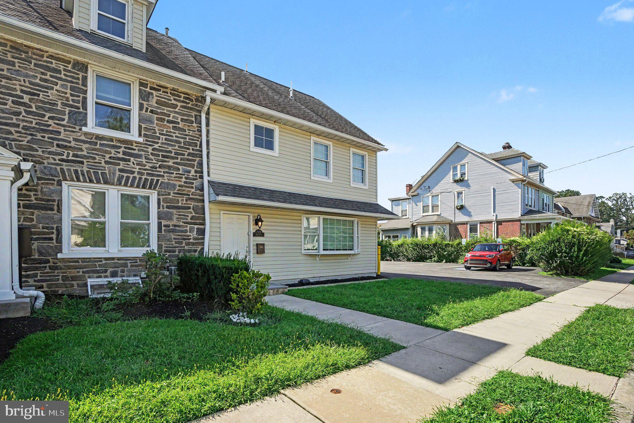 812 DARBY ROAD REAR