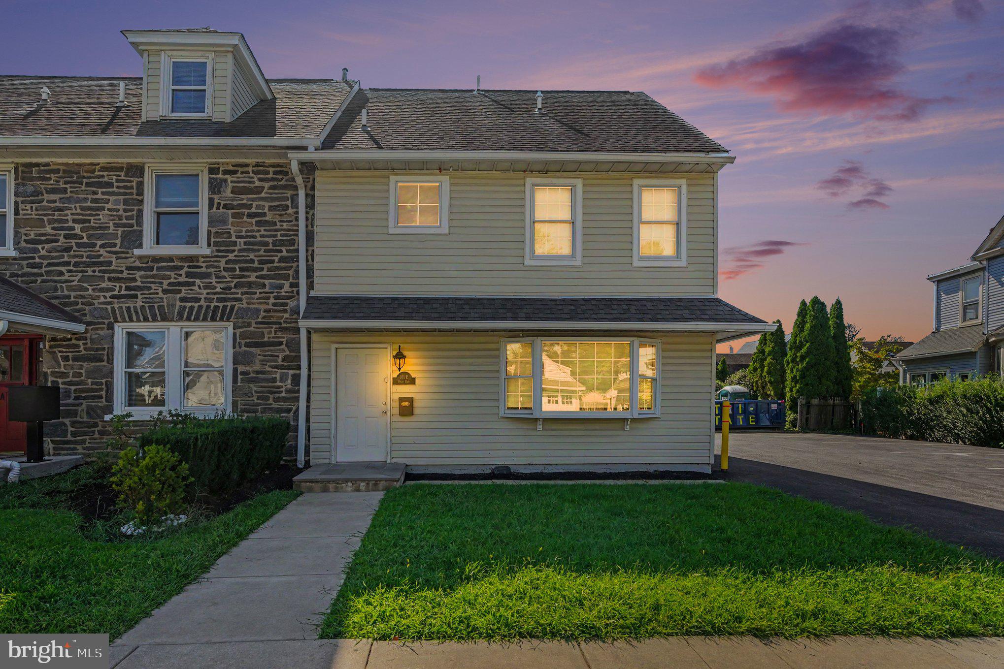 812 DARBY ROAD REAR